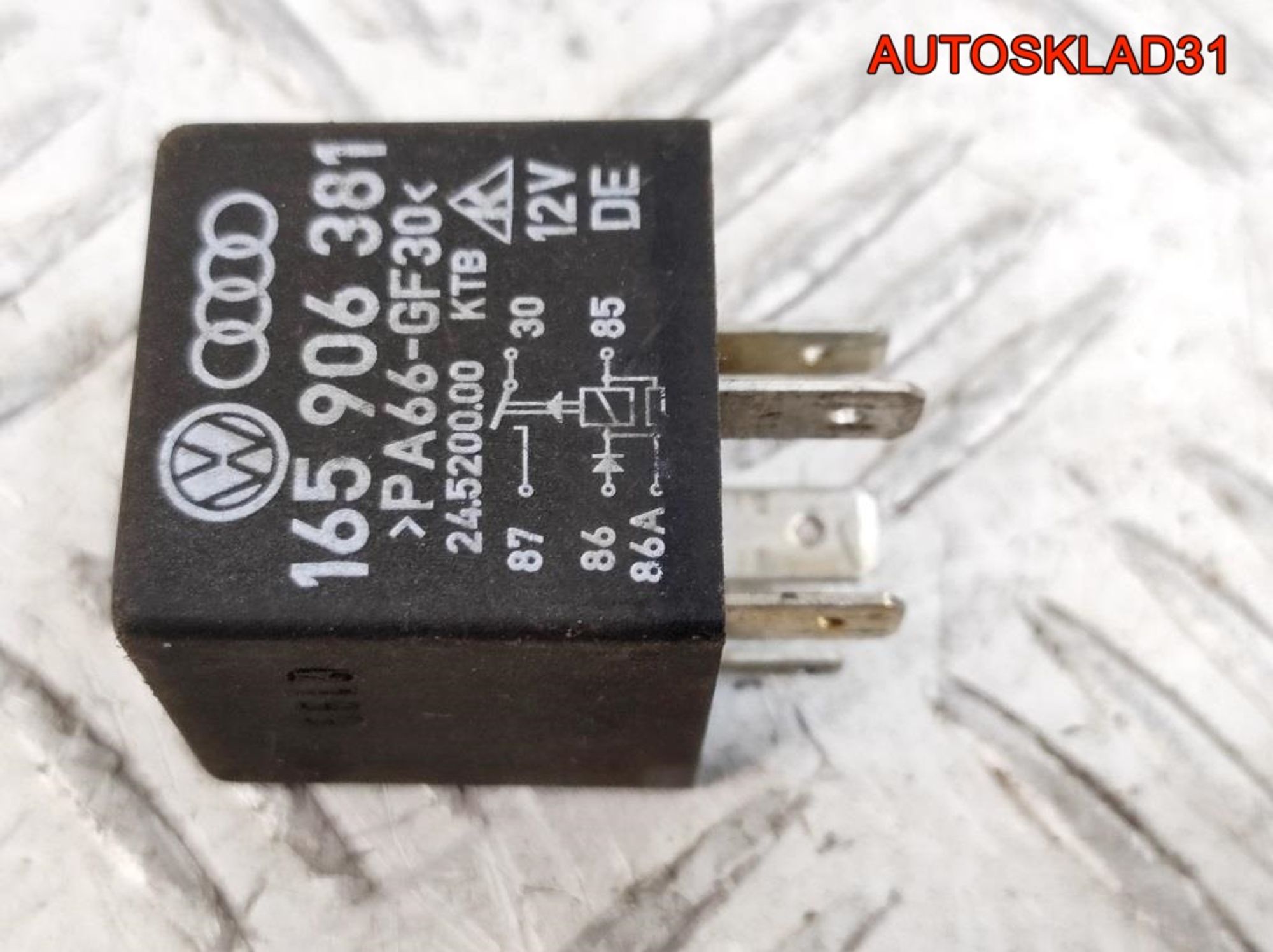 Реле топливного насоса №30 VW Passat B5 165906381, 600 рублей, Дубовое