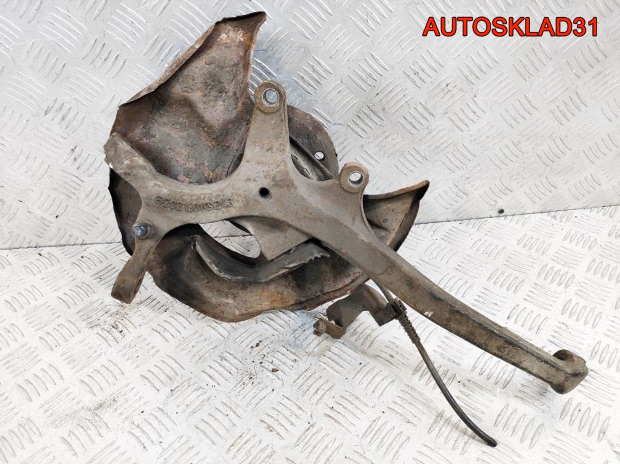 Кулак поворотный передний правый Mercedes W202, 2300 рублей, Дубовое