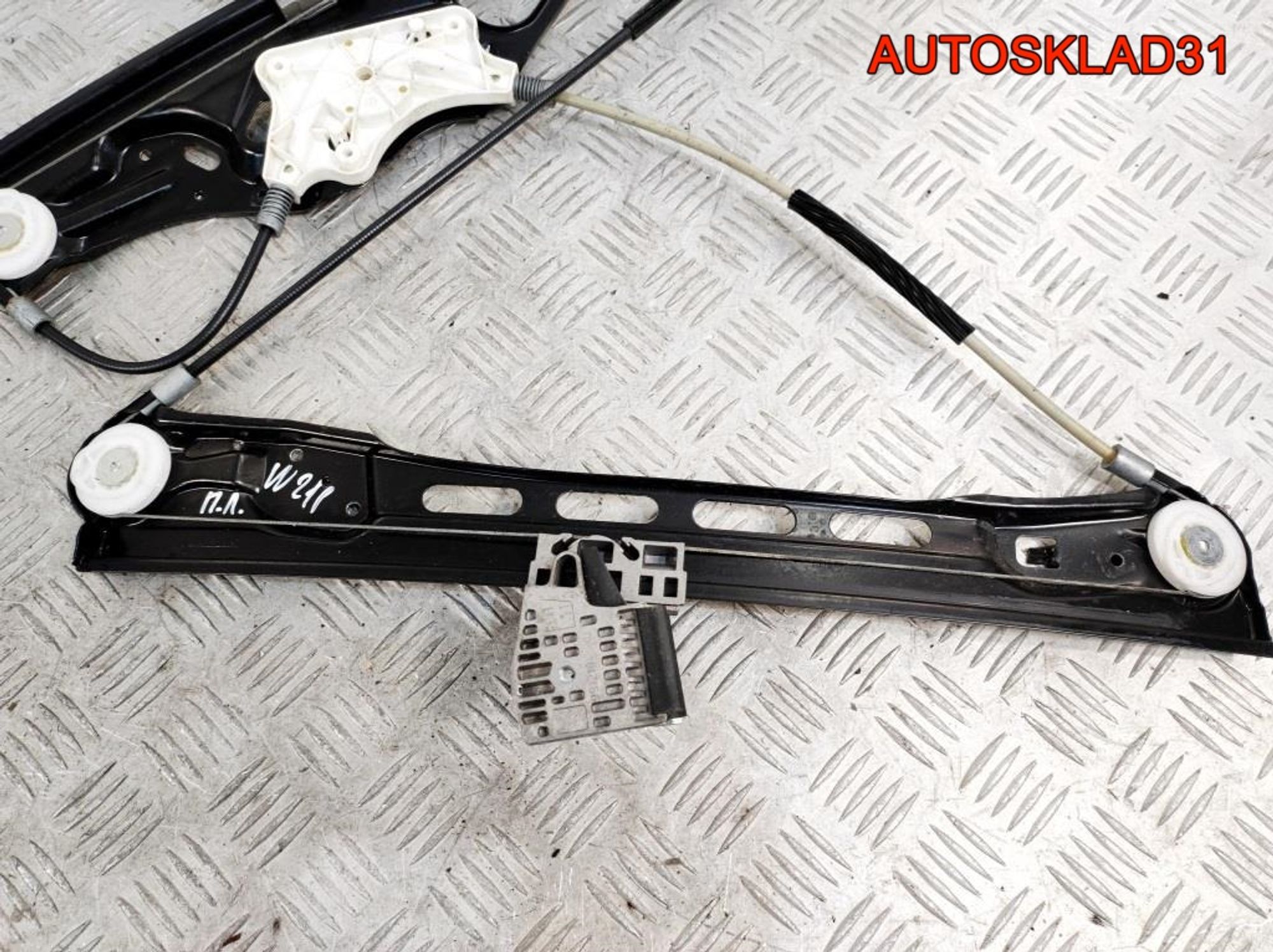 Стеклоподъемник передний левый Mercedes W211 A2117200146, 1800 рублей, Дубовое