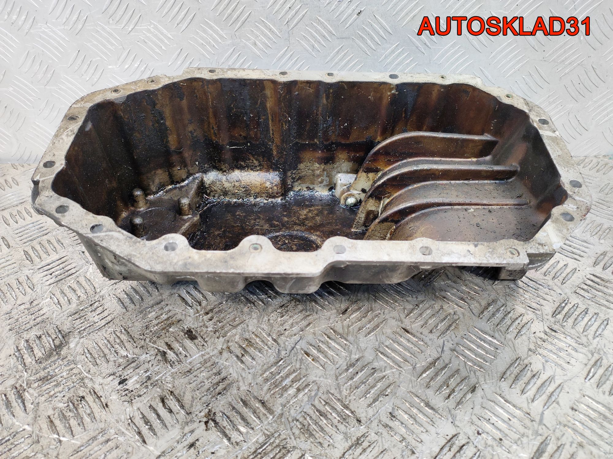 Поддон двигателя VW Golf 4 030103603P 1,4 Бензин, 1700 рублей, Дубовое