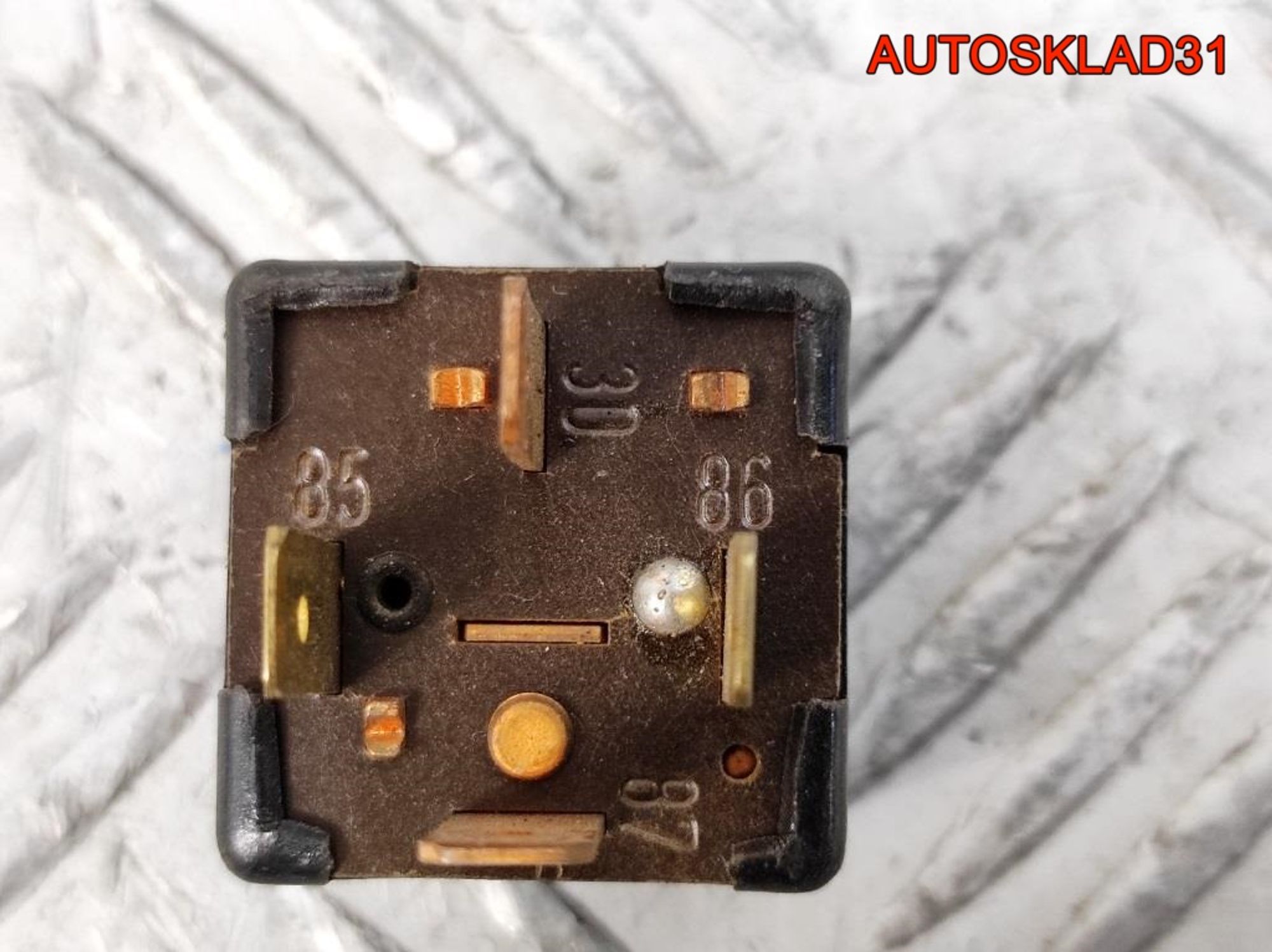 Реле электромагнитной муфты № 267 Audi A4 B6, 600 рублей, Дубовое