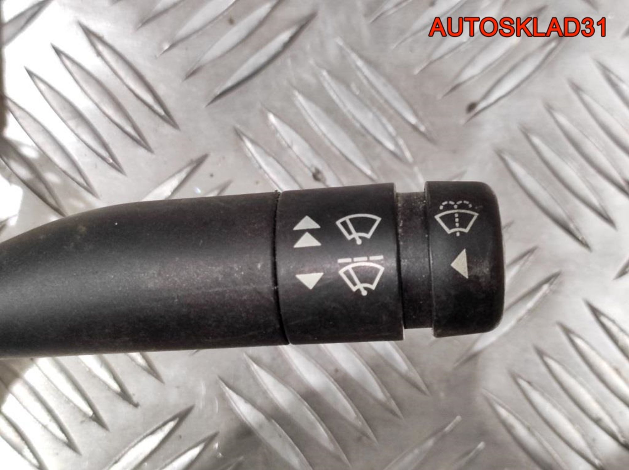 Переключатель подрулевой Ford Fiesta 3 94FG13335D1A, 1000 рублей, Дубовое