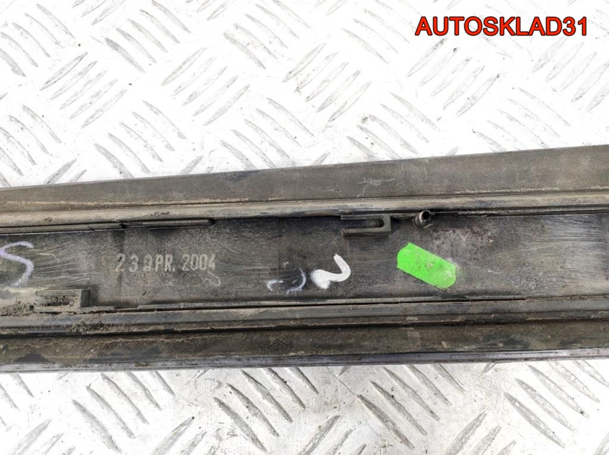 Молдинг задней правой двери Audi A6 C6 4F0853970B, 2300 рублей, Дубовое
