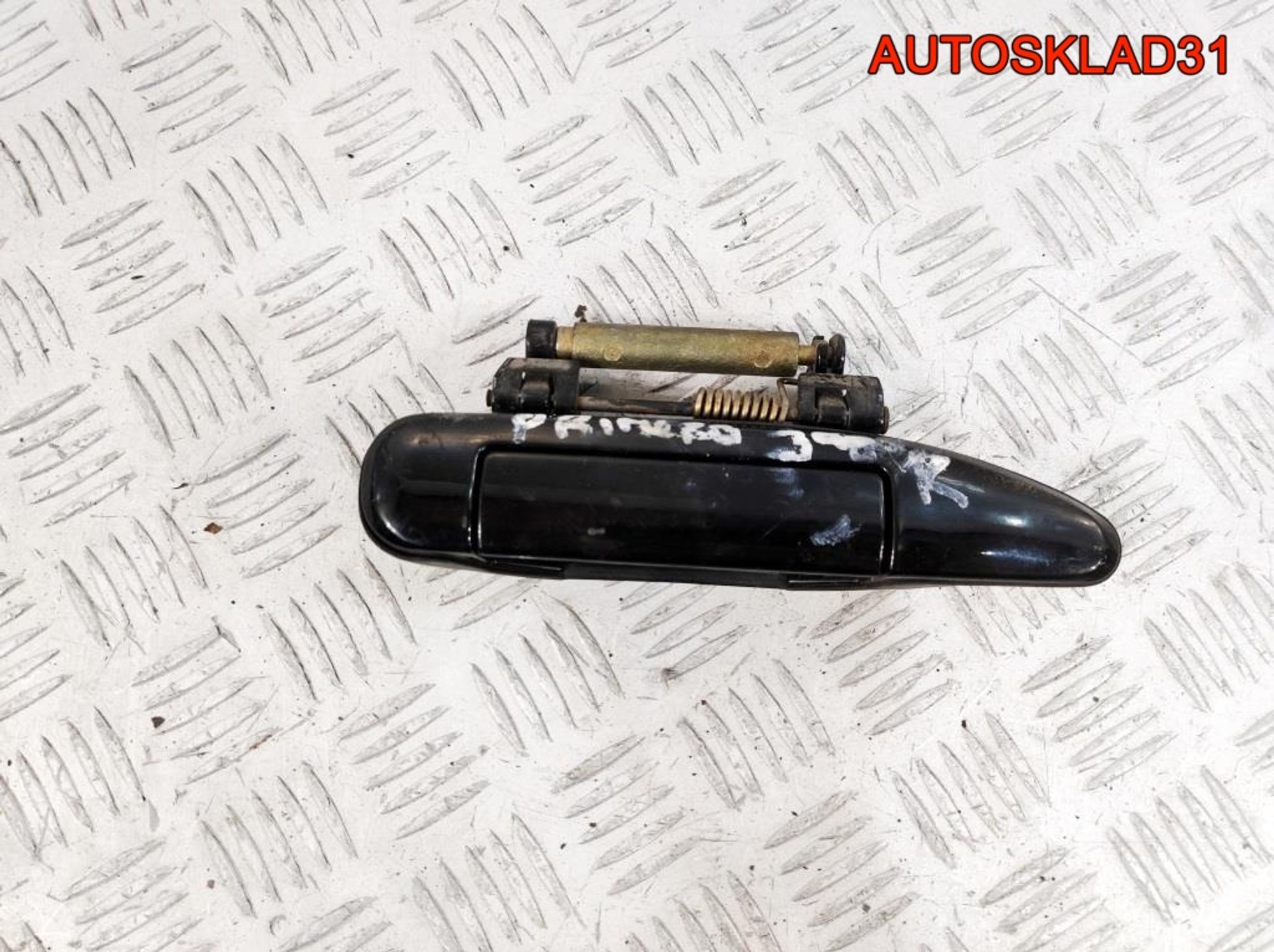 Ручка двери задняя правая Nissan Primera P11 SA830018, 1000 рублей, Дубовое