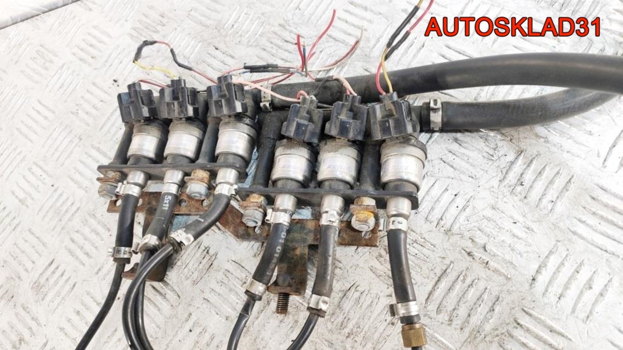 Форсунка газовая Комплект Hyundai Matrix 1 67R010092, 3000 рублей, Дубовое