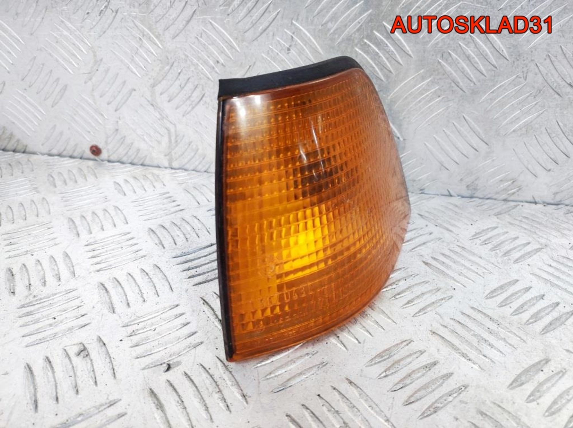 Указатель поворота левый желтый BMWE36 1387043, 500 рублей, Дубовое