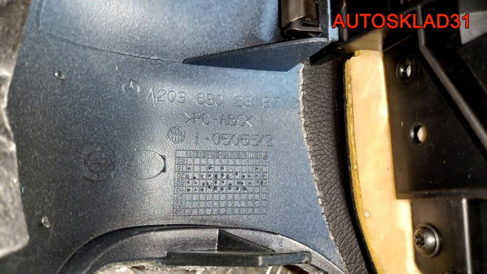 Торпедо Голое MercedesBenz W203 A20368001879C52, 14000 рублей, Дубовое