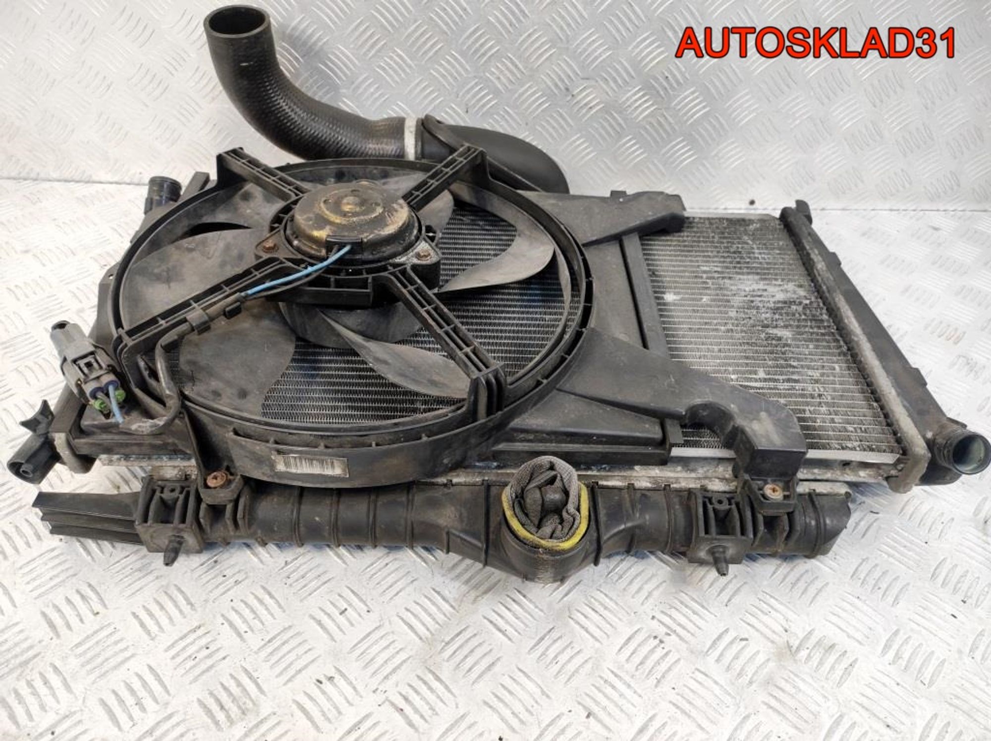 Кассета радиаторов Mitsubishi Carisma 1.9 DCI F9Q, 4900 рублей, Дубовое