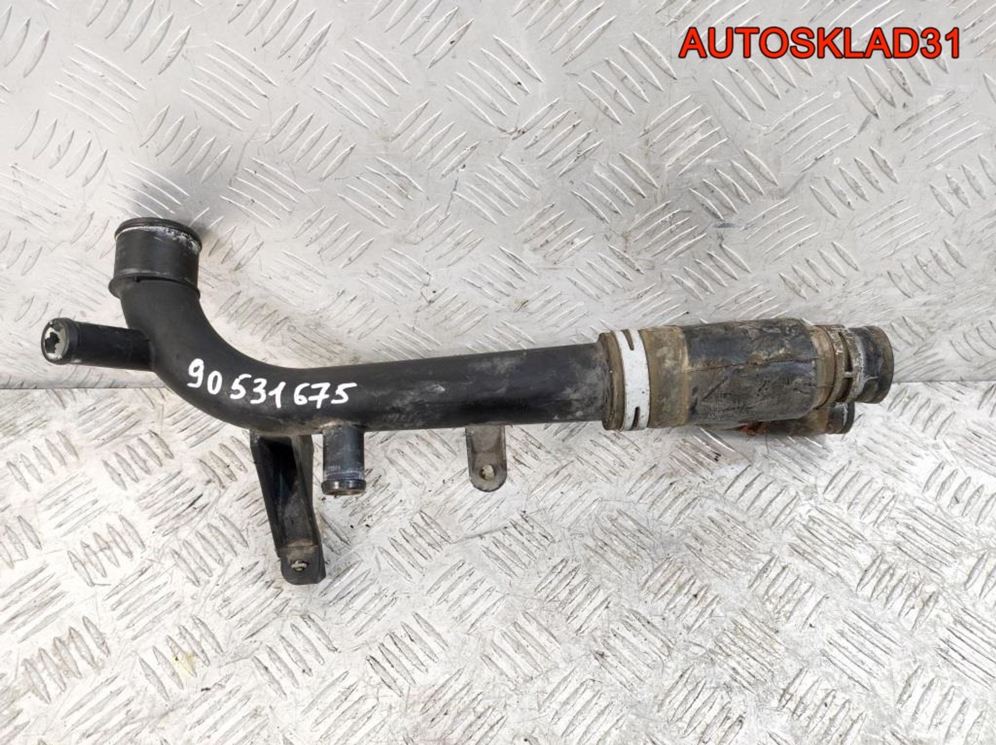 Трубка системы охлаждения Opel Vectra B 1,8 X18XE1 Бензин 90531675, 2000 рублей, Дубовое