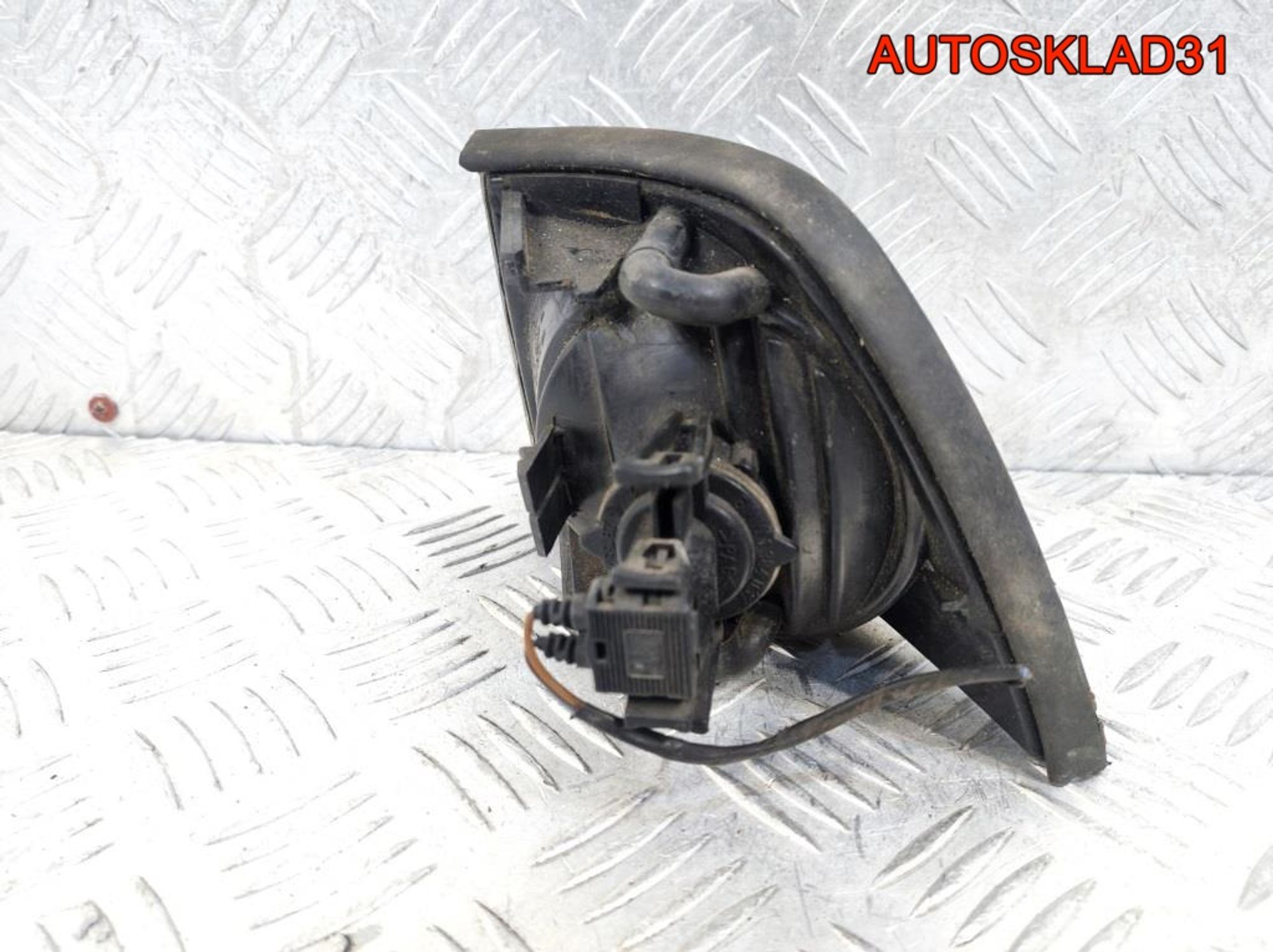 Указатель поворота правый BMW E36 4441509R, 900 рублей, Дубовое