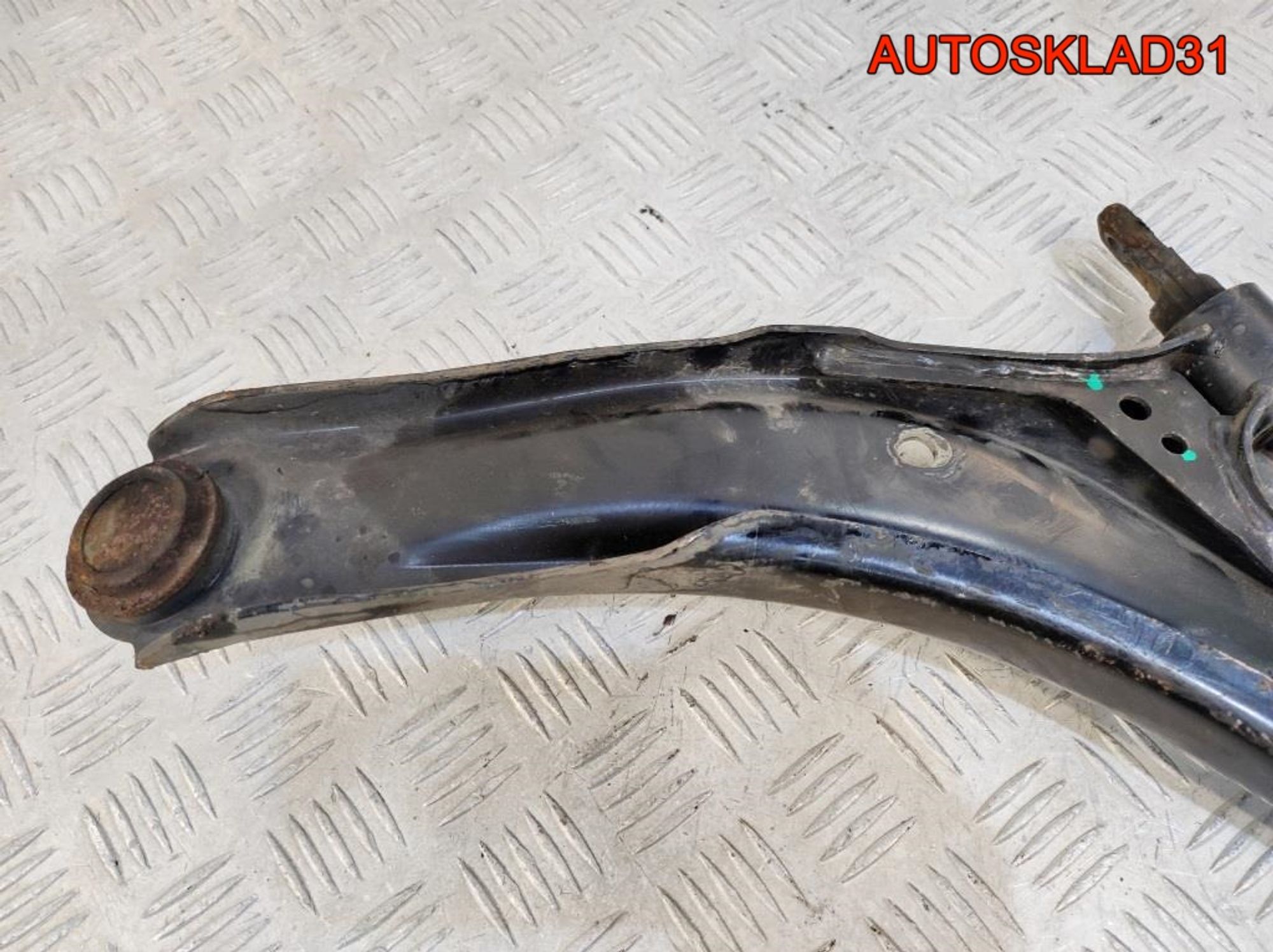 Рычаг передний правый нижний Nissan Qashqai J10, 2100 рублей, Дубовое