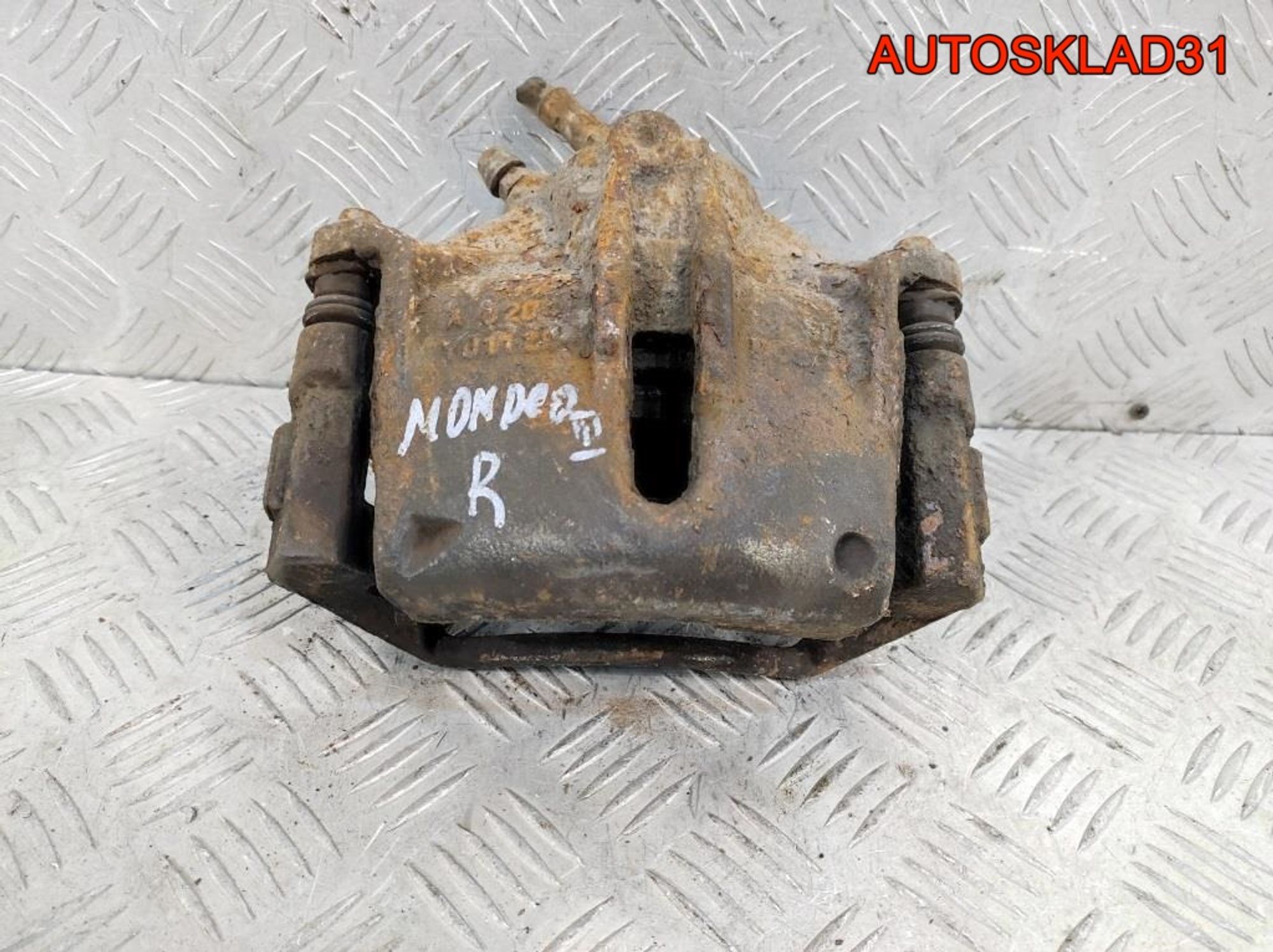 Суппорт тормозной передний правый Ford Mondeo 3 1500662, 2300 рублей, Дубовое