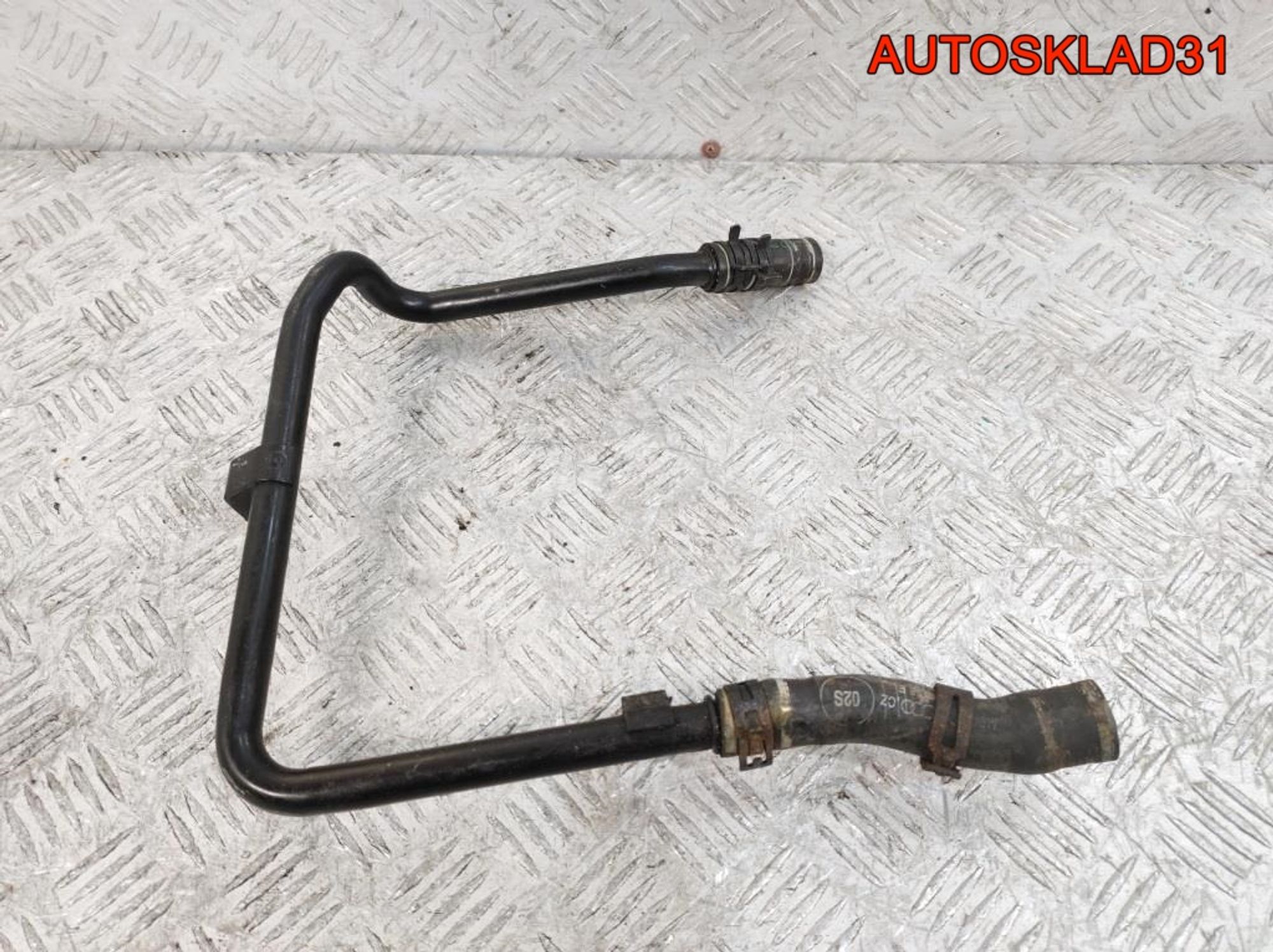 Трубка охлаждающей жидкости Audi A6 C5 059121065L, 600 рублей, Дубовое