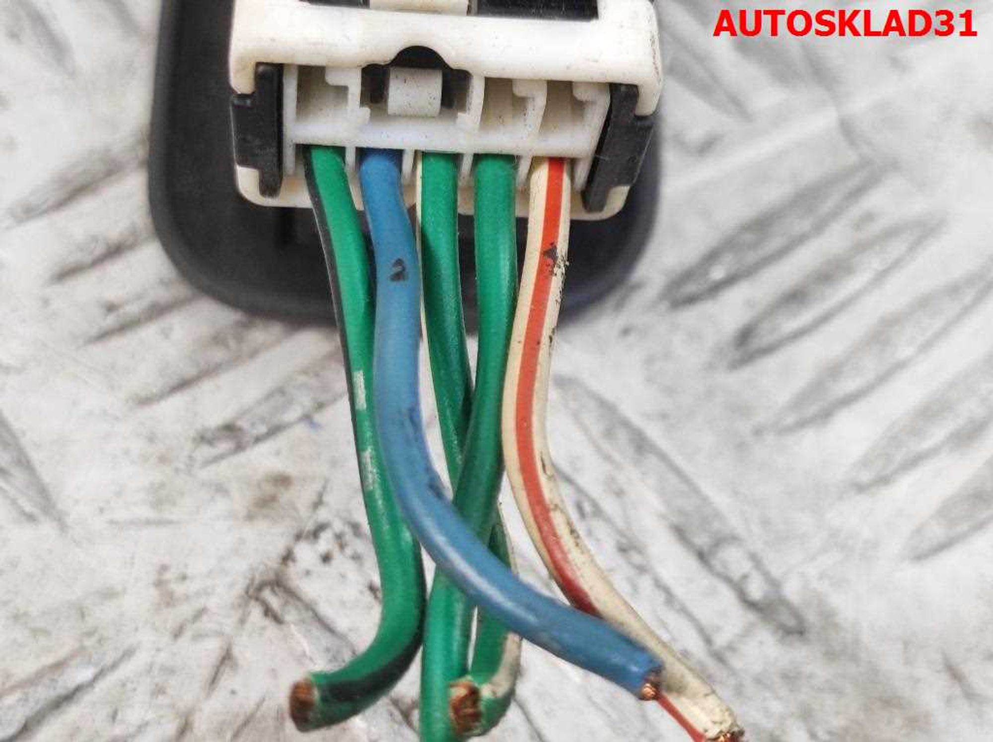Кнопка стеклоподъемника задняя левая Nissan Primera P11 809613F000, 600 рублей, Дубовое