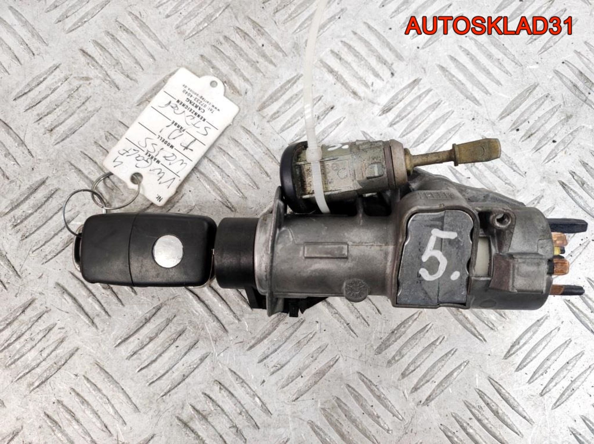 Комплект замок зажигания и личинки с ключом VW Golf 4 4B0905851C, 3600 рублей, Дубовое