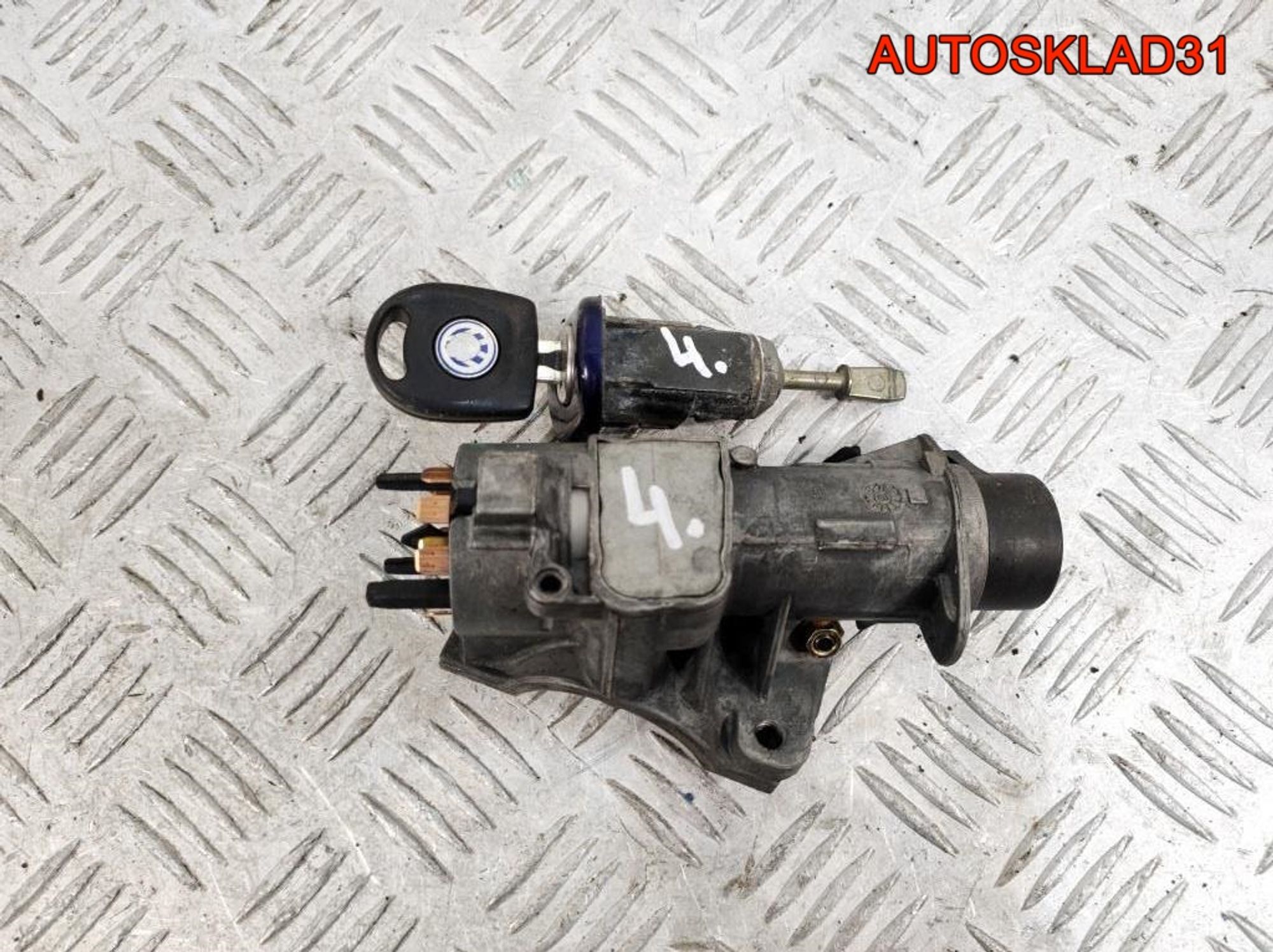 Замок зажигания комплект 4 Skoda Fabia 4B0905851C, 3600 рублей, Дубовое