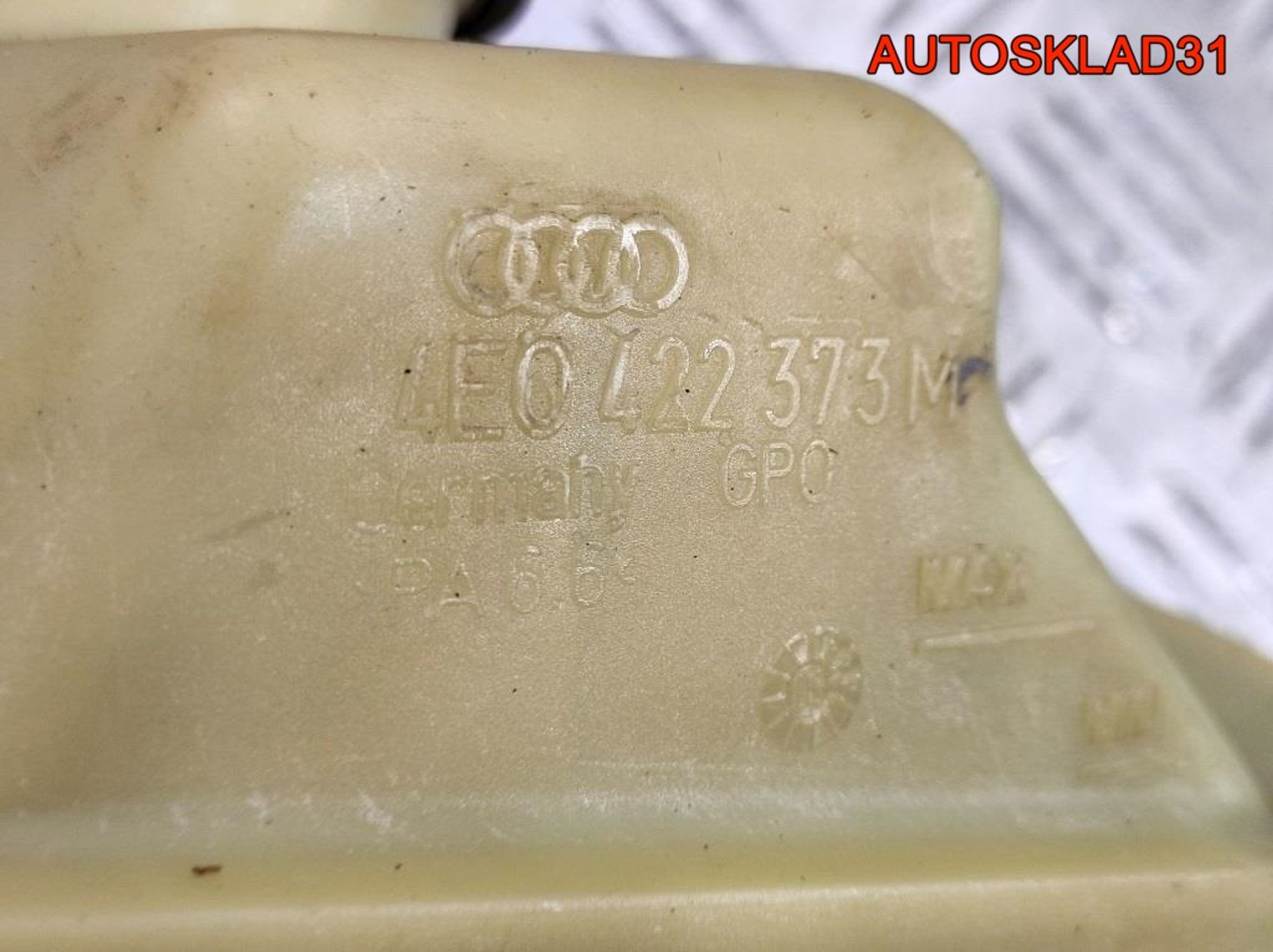 Бачок гидроусилителя Audi A8 D3 6.0BHT Бензин 4E0422373M, 1400 рублей, Дубовое