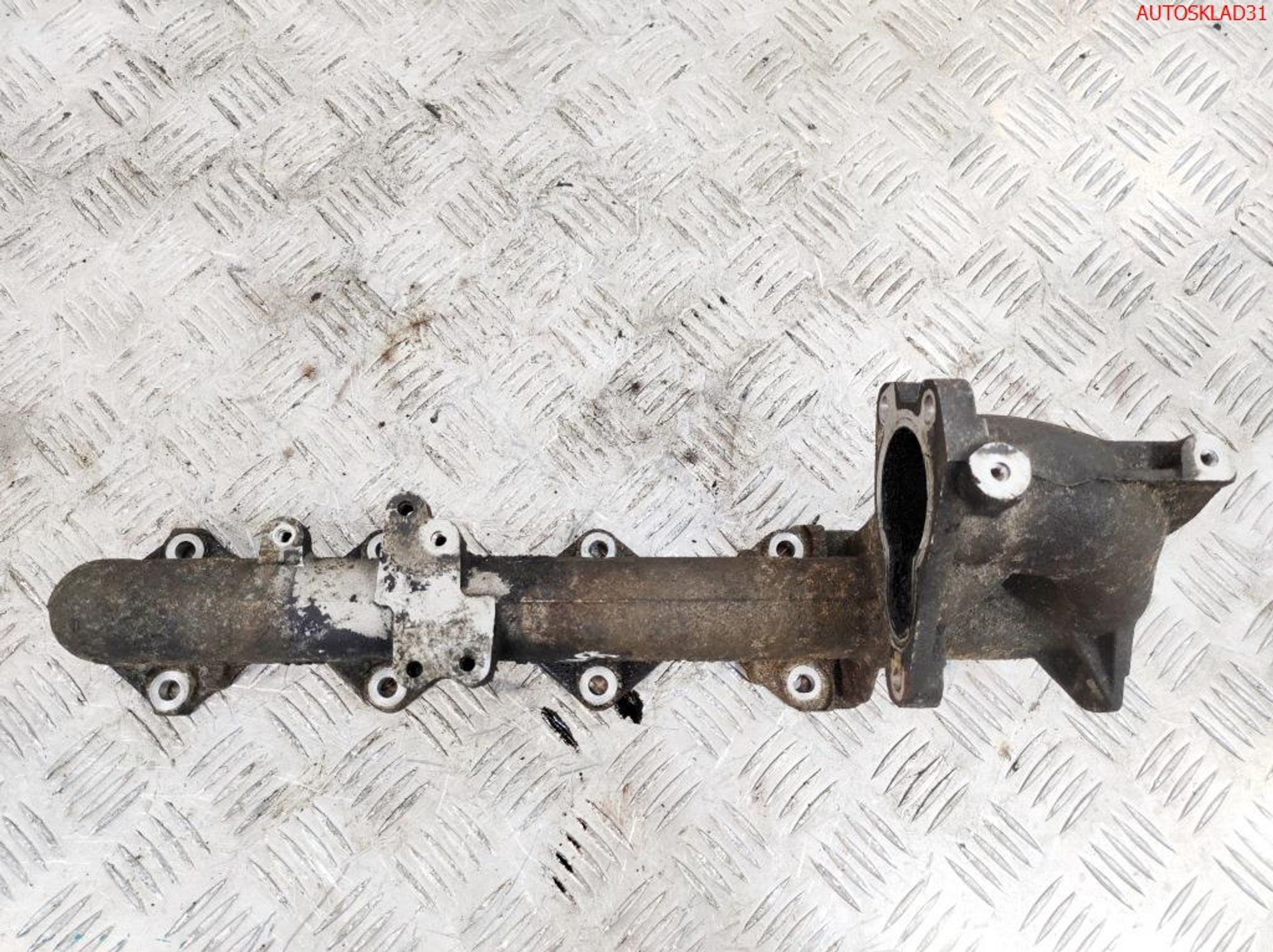 Коллектор впускной Renault Trafic 2,0 M9R 780 8201082165, 1500 рублей, Дубовое