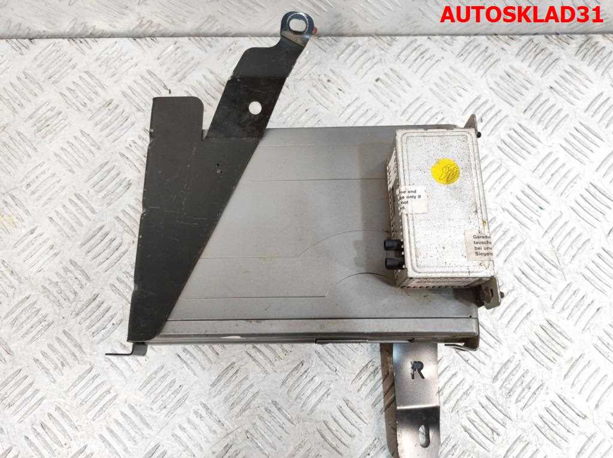 Проигрыватель CD/DVD Toyota Avensis 2 0866200870, 500 рублей, Дубовое