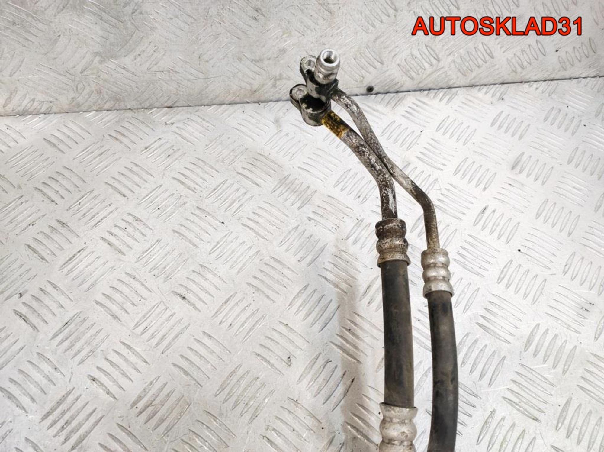 Трубка кондиционера Hyundai Getz 1,4 G4EE Бензин, 3200 рублей, Дубовое