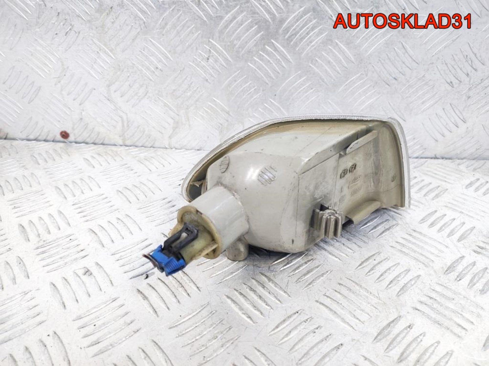 Указатель поворота левый Opel Astra F 1226149, 500 рублей, Дубовое