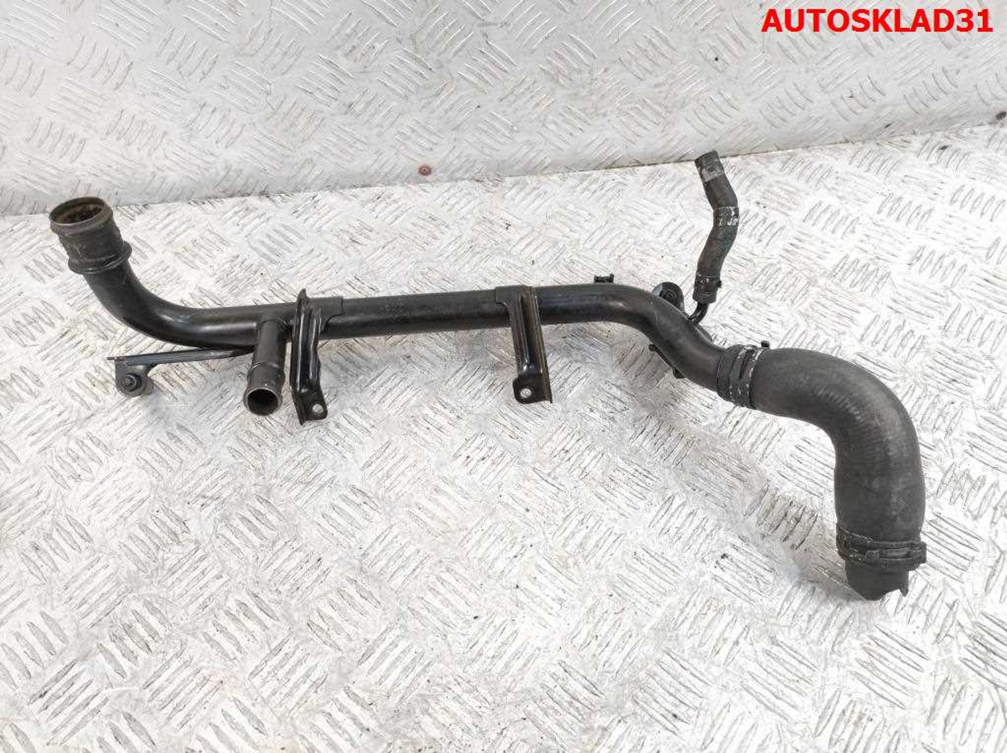 Трубка охлаждающей жидкости Audi A4 B6 2,0 ALT Бензин 06B121071A, 1000 рублей, Дубовое