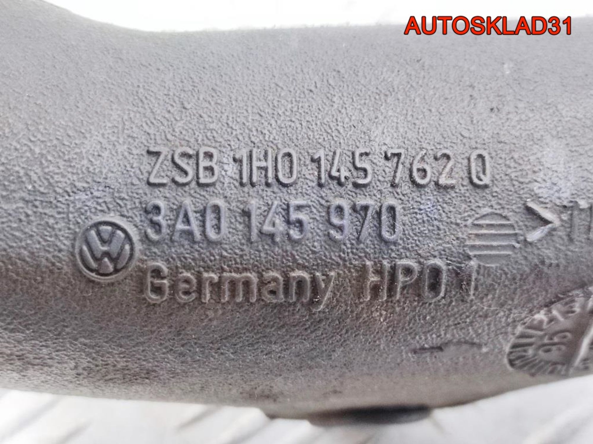 Патрубок интеркулера VW Golf Mk3 1H0145762Q, 900 рублей, Дубовое