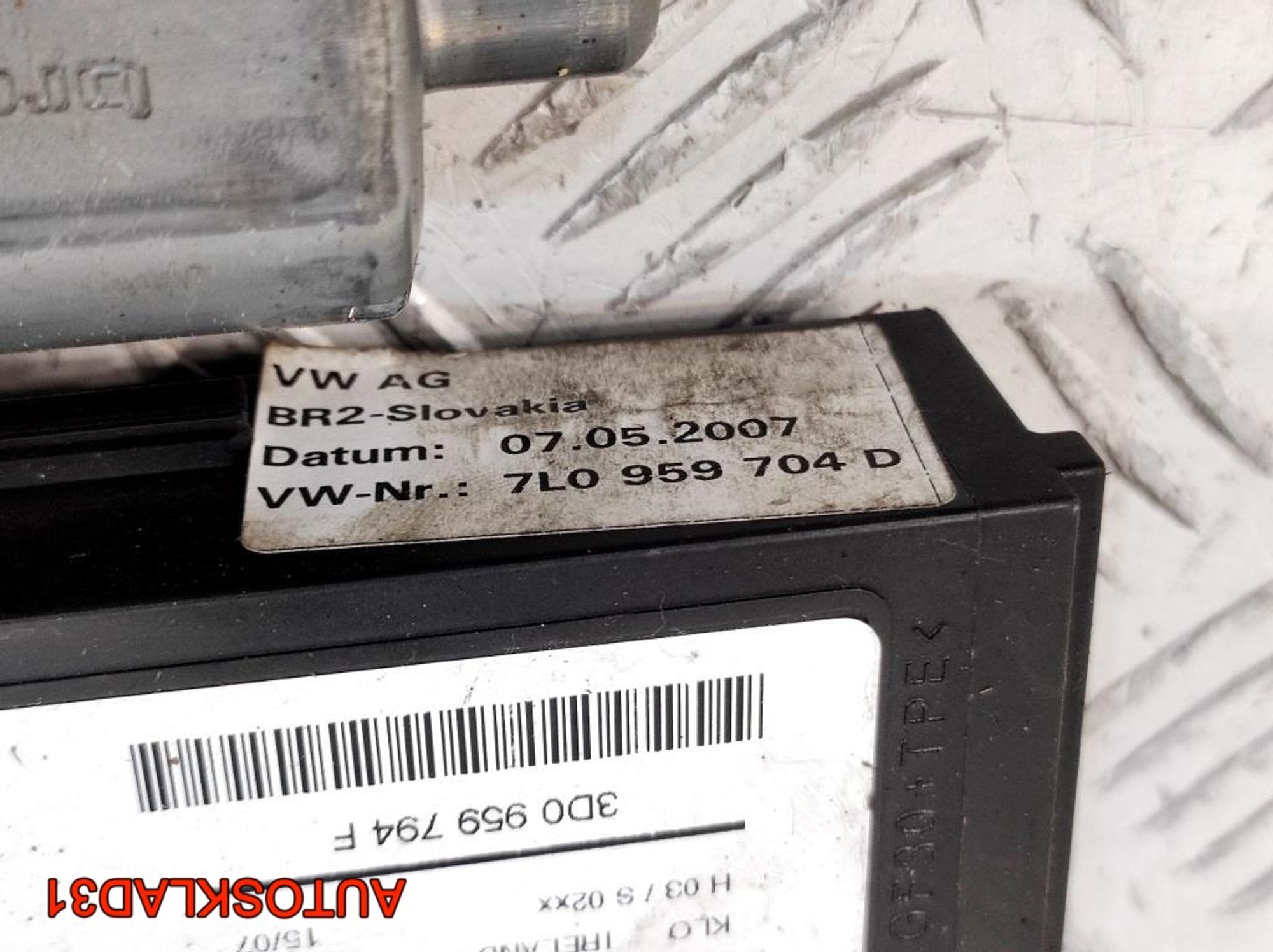 Моторчик стеклоподъемника з/п VW Touareg 3D0959794F, 1300 рублей, Дубовое