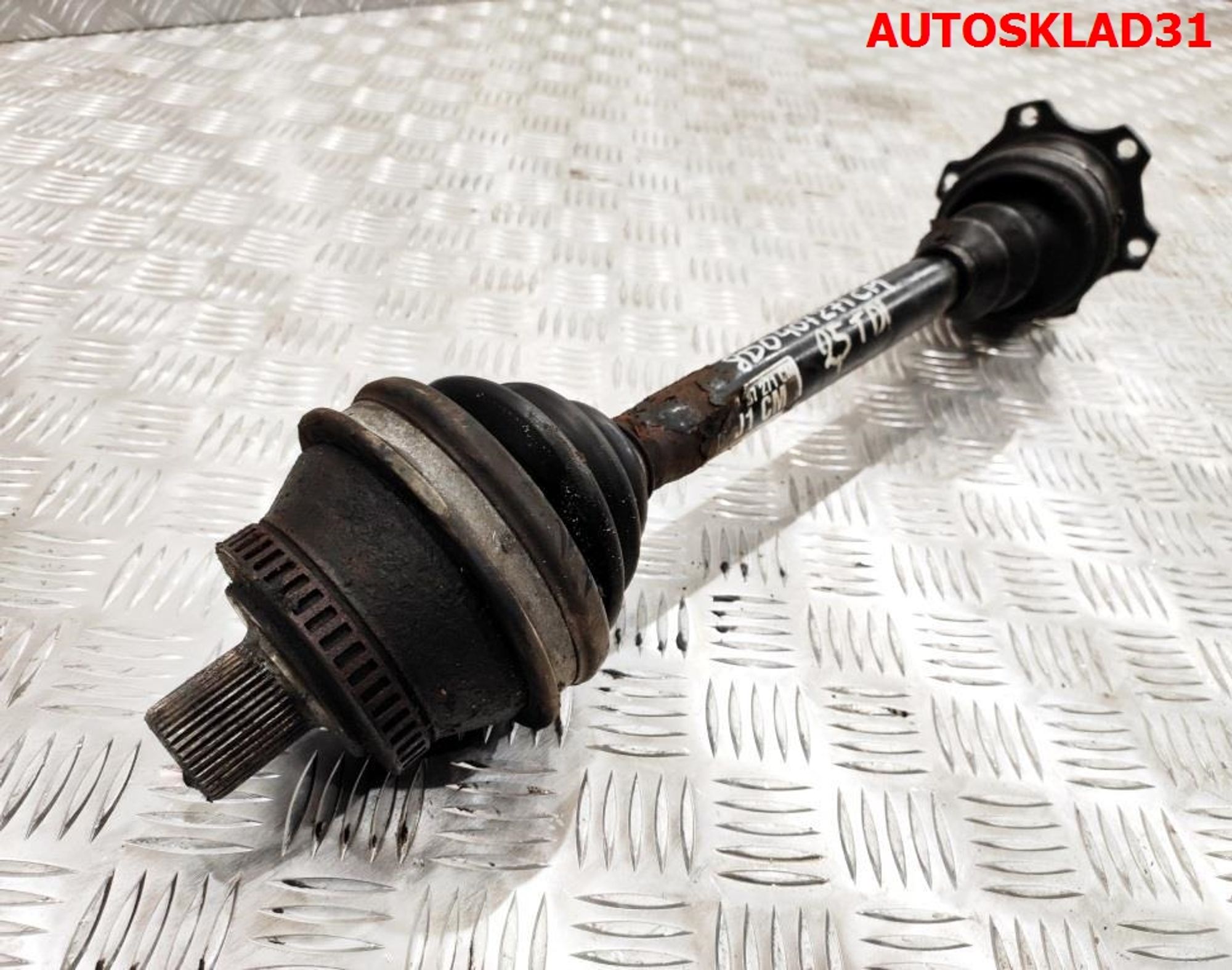Полуось передняя левая VW Passat B5 2,5 Дизель 8D0407271CM, 4000 рублей, Дубовое