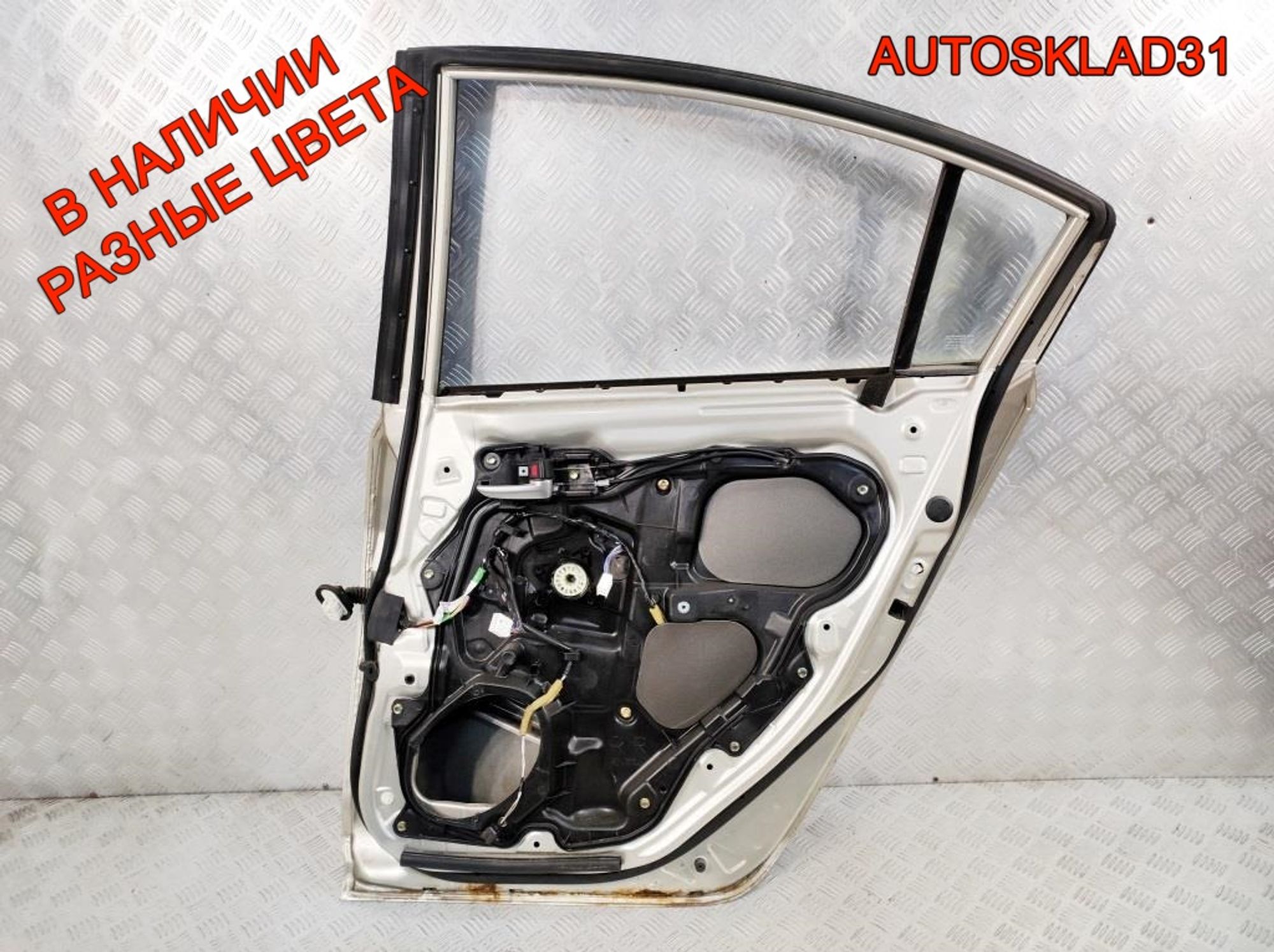 Дверь задняя правая Голая Mazda 3 BK Седан BNYV7202XD, 10000 рублей, Дубовое