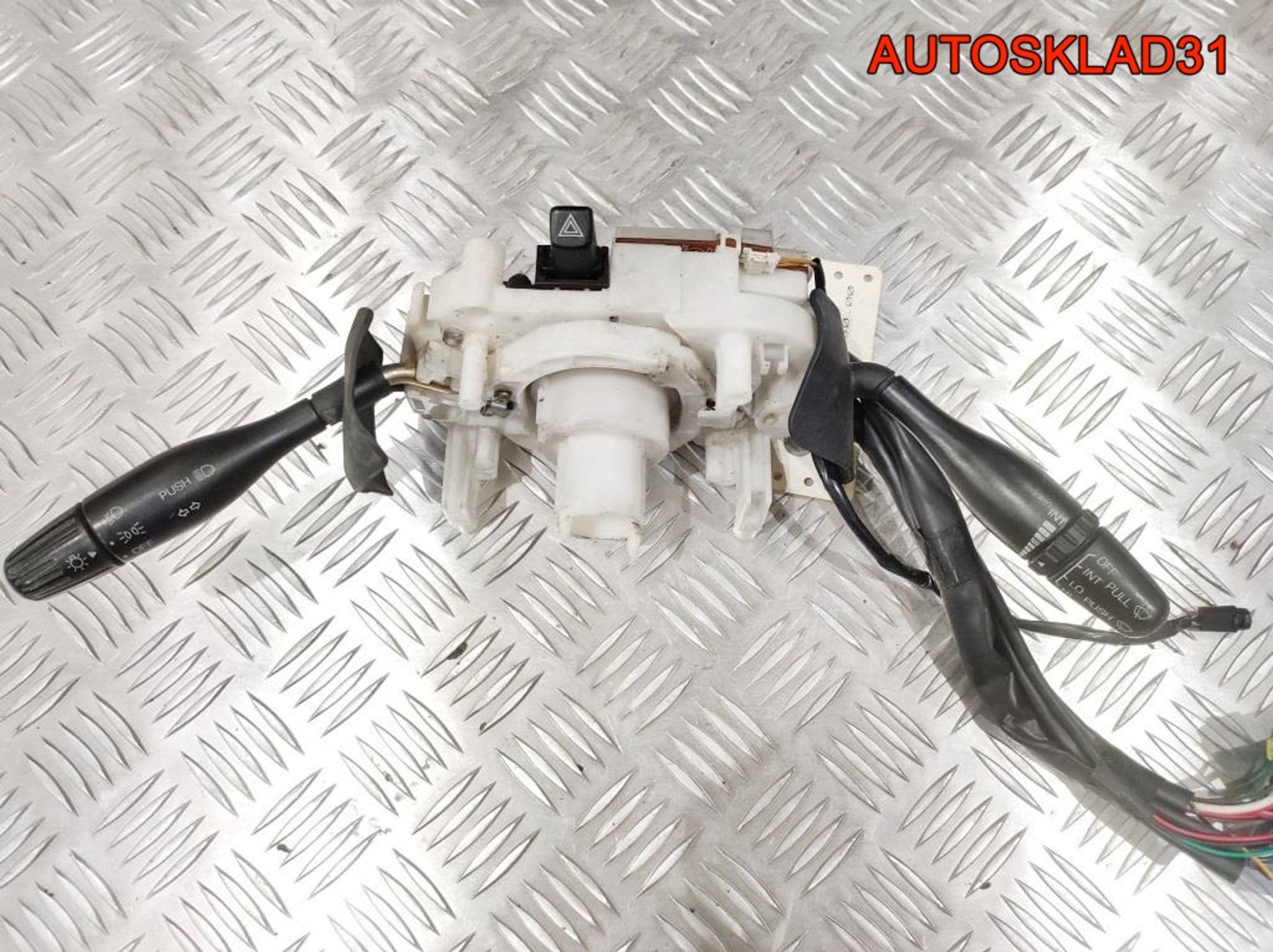 Переключатель подрулевой Ford Probe 2 175018, 1700 рублей, Дубовое