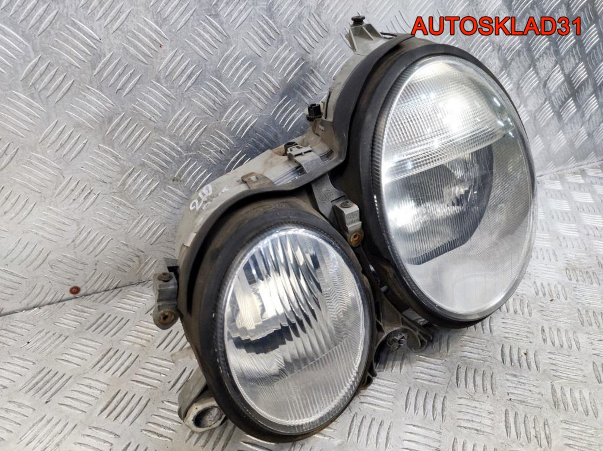 Фары Ксенон Комплект Mercedes-Benz W210 Рестайлинг, 31500 рублей, Дубовое