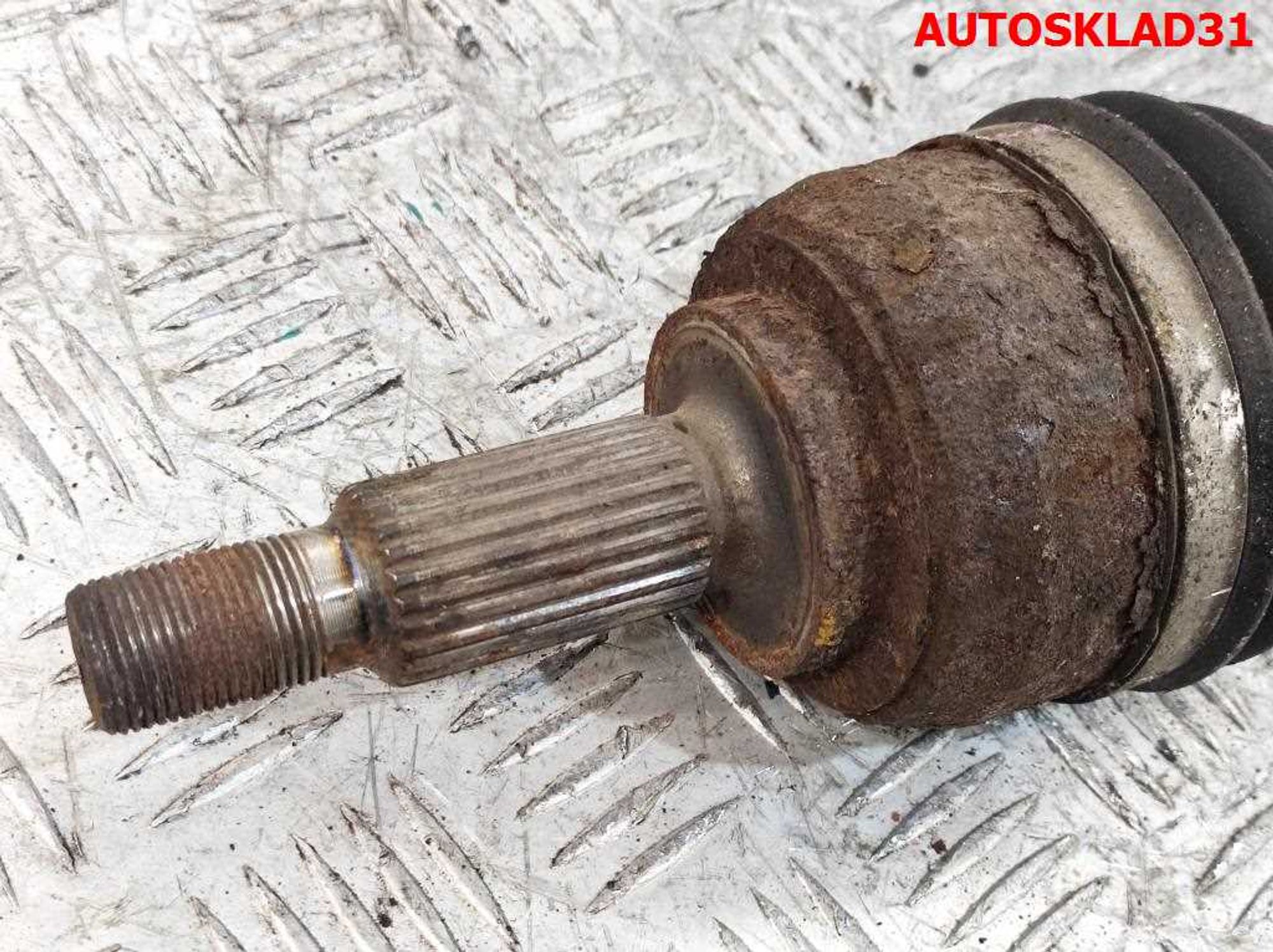 Полуось передняя левая Renault Scenic 2 2,0 Бензин АКПП 8200216626, 5000 рублей, Дубовое