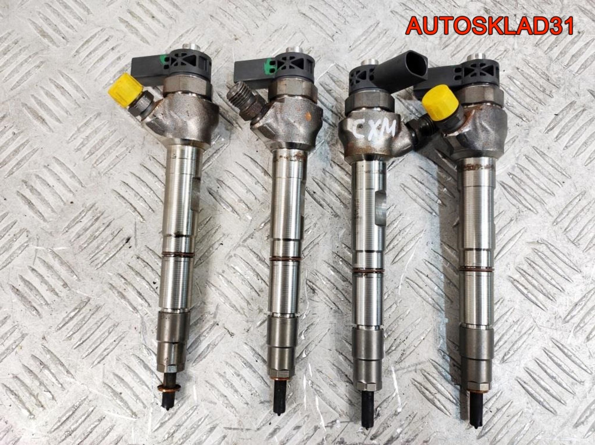 Форсунка топливная Skoda Rapid 1,6 CXM Дизель 04L130277AD, 9000 рублей, Дубовое