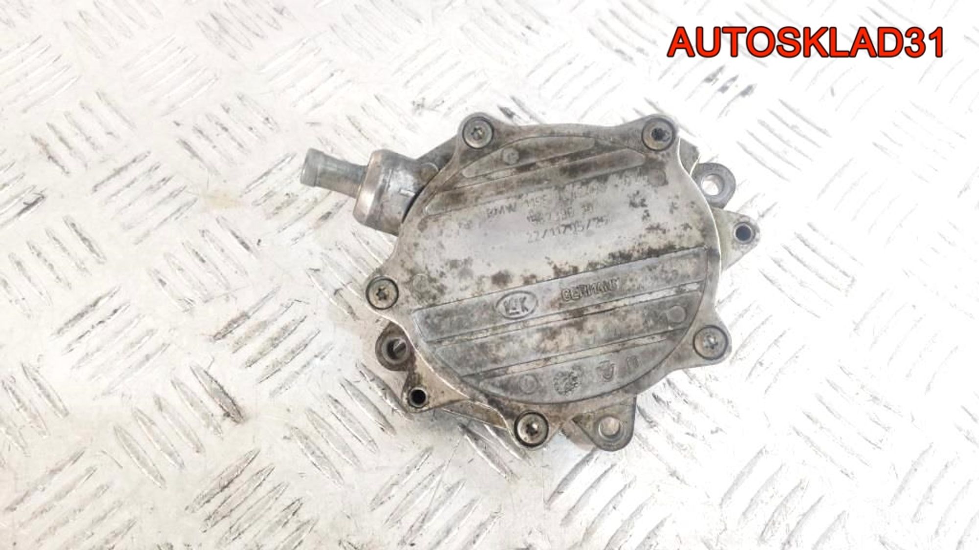 Насос вакуумный BMW E90 2,0 Бензин 11667542498, 2500 рублей, Дубовое