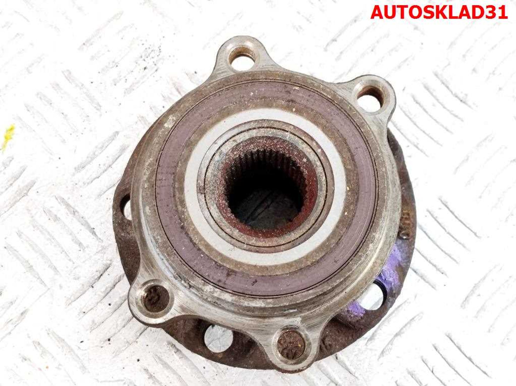 Ступица передняя Audi A8 D3 6.0 W12 BHT 4E0407615, 3200 рублей, Дубовое
