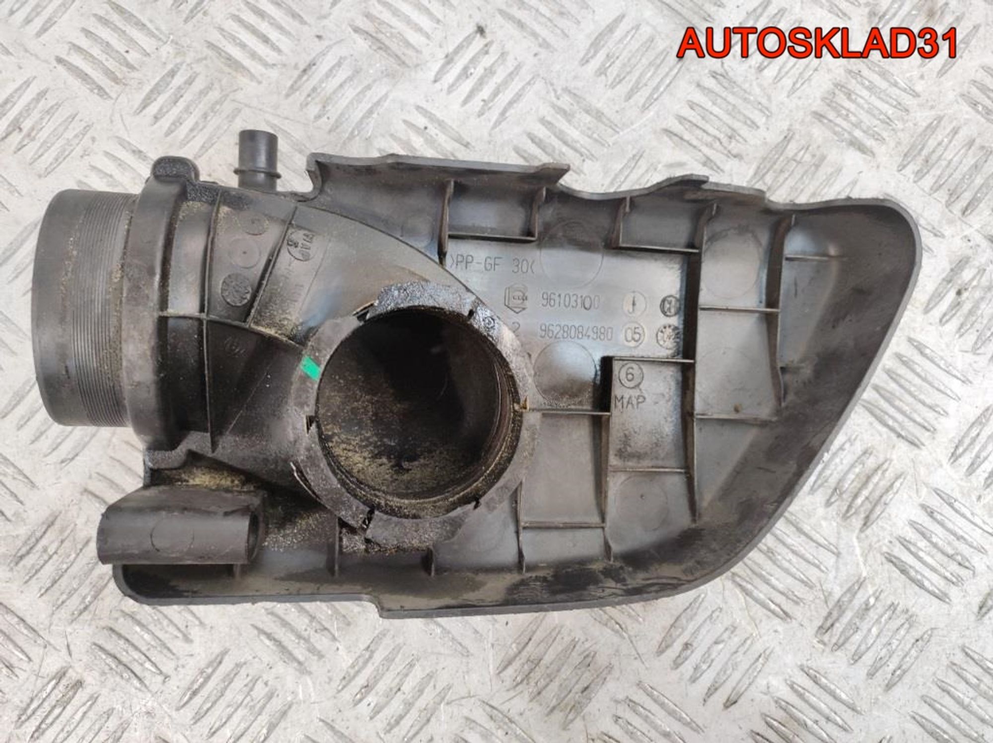 Воздуховод Citroen C5 1,8 EW6/7 9628084980, 800 рублей, Дубовое