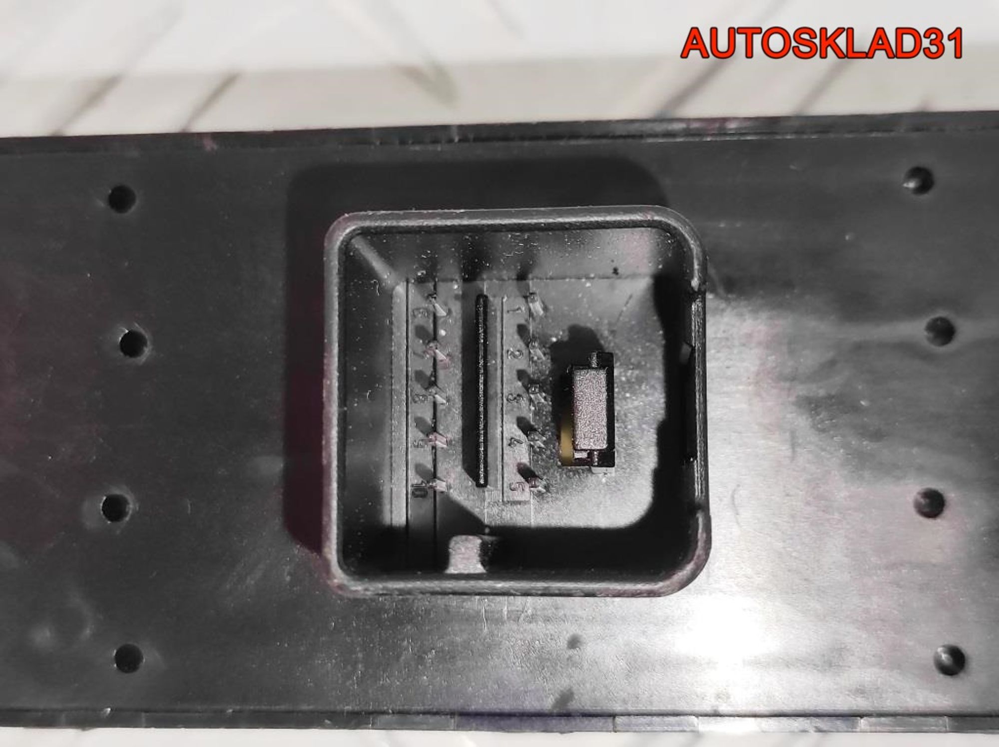 Блок управления стеклоподъемниками VW Tiguan, 1700 рублей, Дубовое