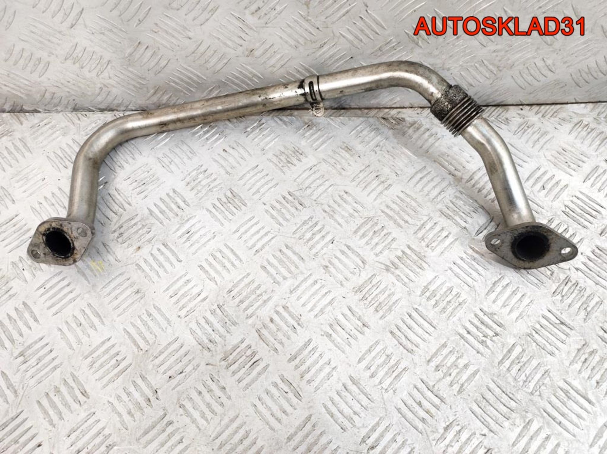 Трубка картерных газов VW Golf 5 2,0 Дизель 03G131521A, 1000 рублей, Дубовое