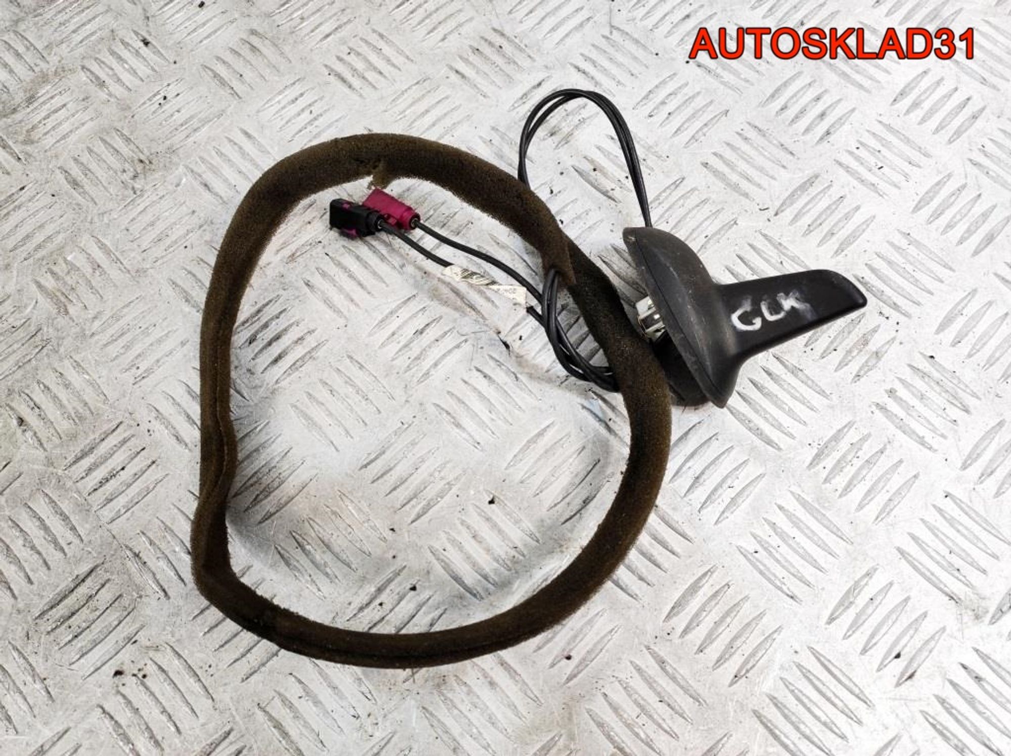 Антенна Mercedes GLK X204 A2048207075, 2300 рублей, Дубовое