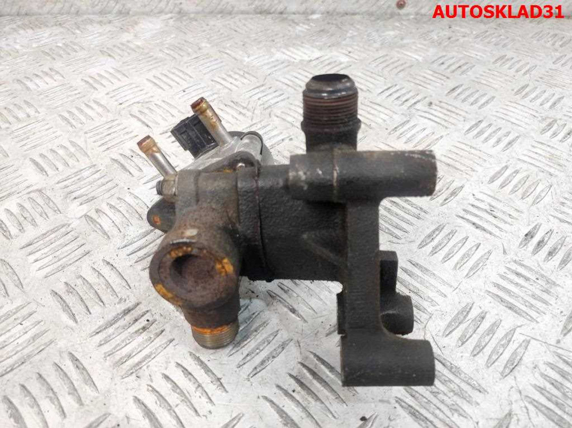 Клапан EGR Nissan Almera N16 1,8 QG18 147105M001, 1500 рублей, Дубовое