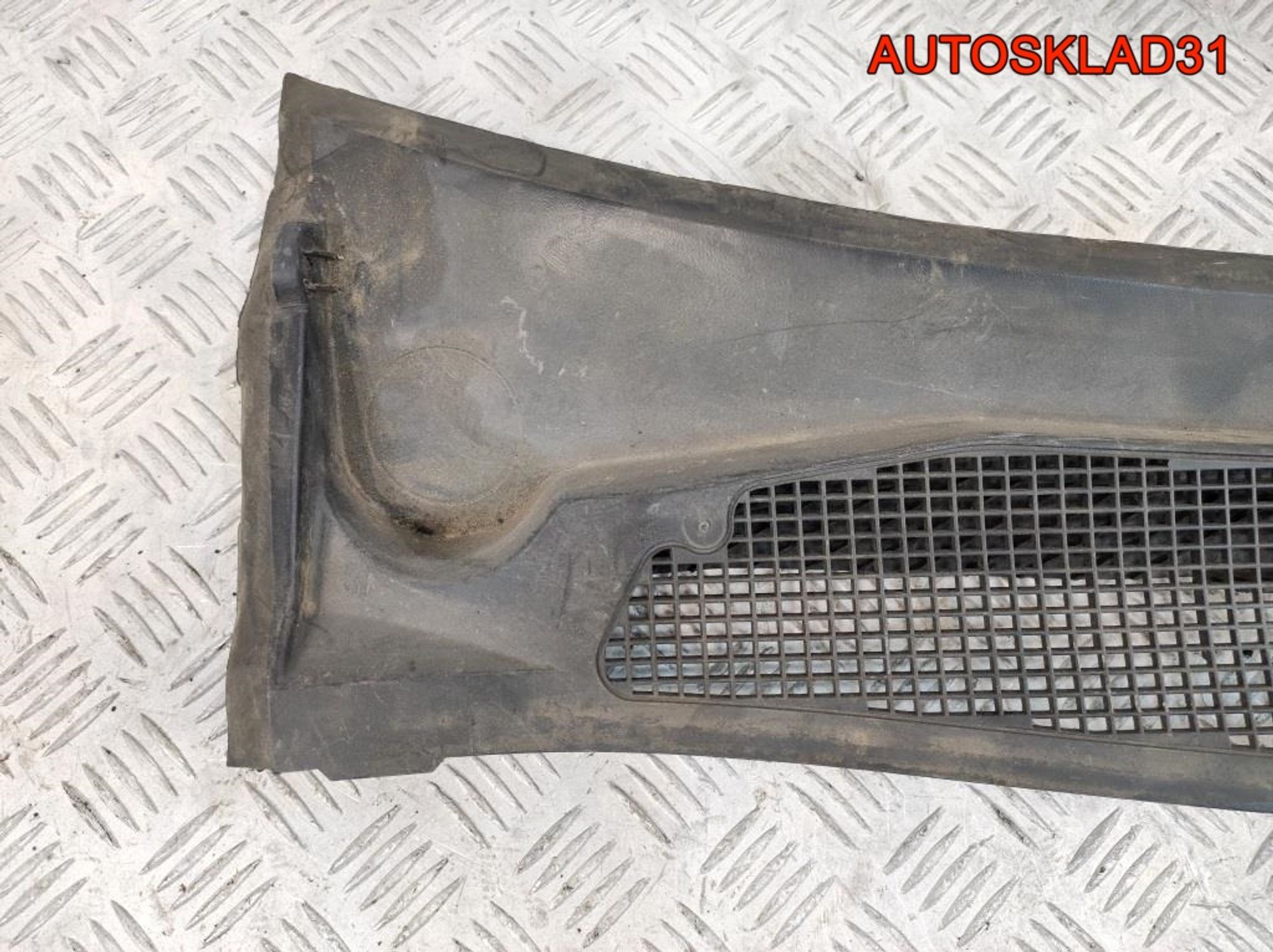 Решетка стеклоочистителя Renault Megane 3 668110003R, 1600 рублей, Дубовое