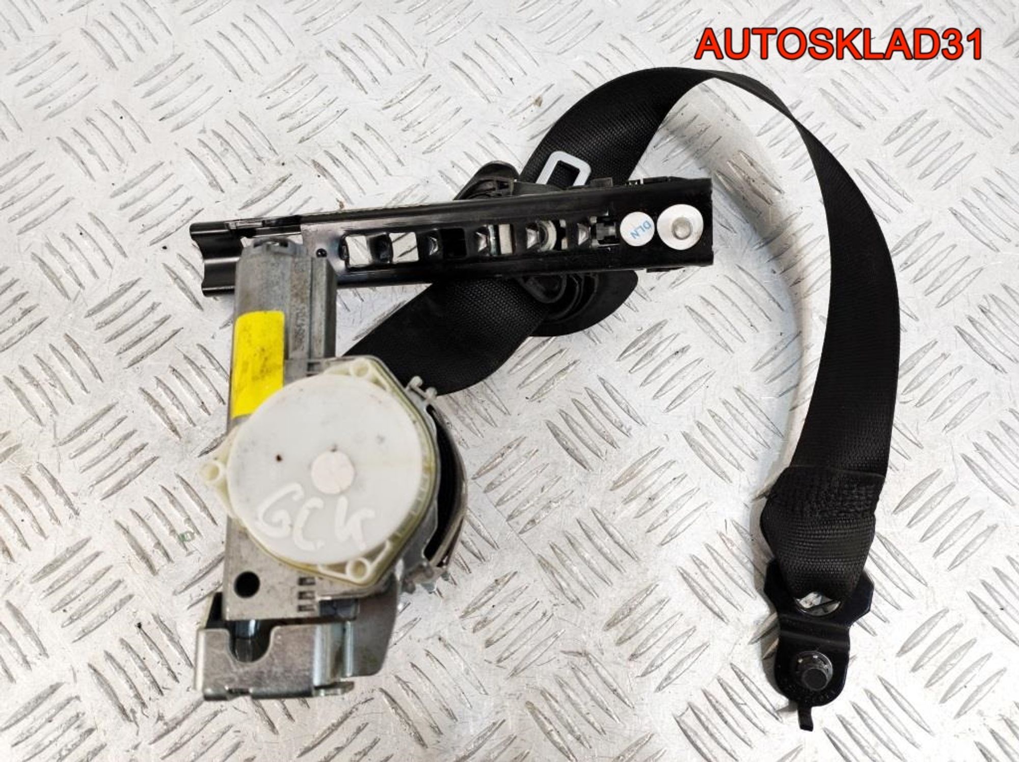 Ремень безопасности передний правый Mercedes X204, 4500 рублей, Дубовое