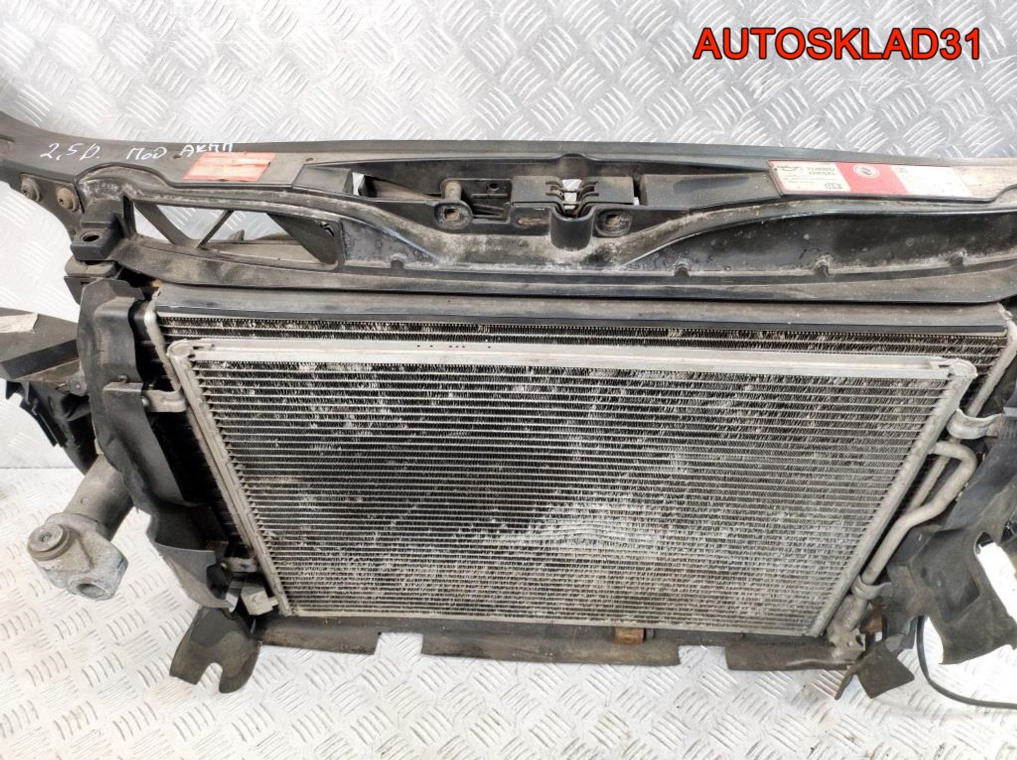 Панель передняя в сборе Audi A4 B6 2,5 Дизель 8E0805594A, 20000 рублей, Дубовое