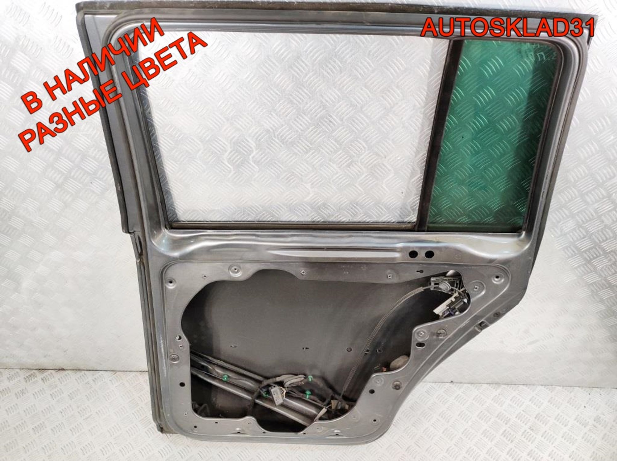 Дверь задняя правая Голая VW Touran 1T0833056R, 7500 рублей, Дубовое