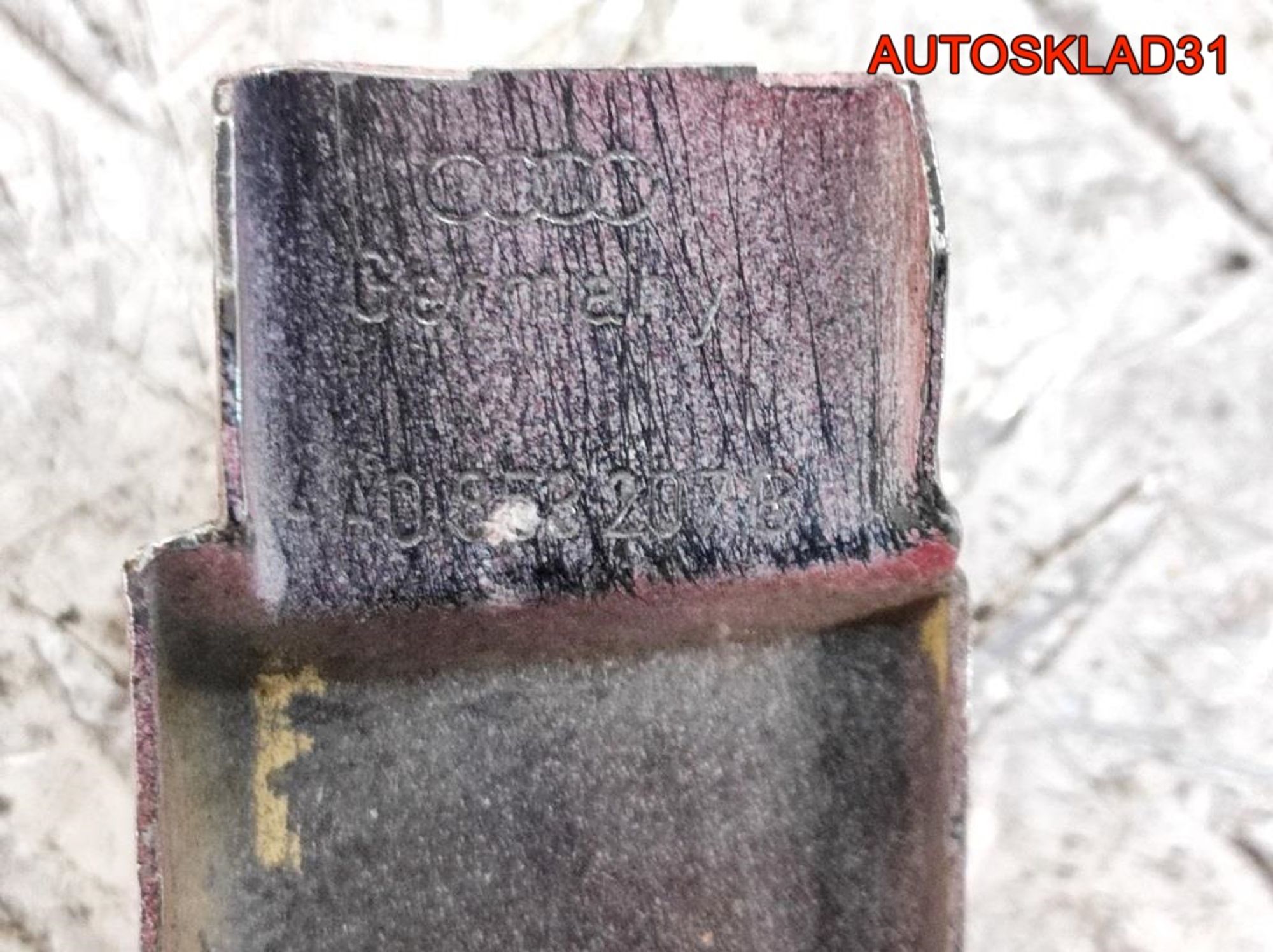 Планка под фару левая Audi 100 C4 4A0853207B, 1200 рублей, Дубовое