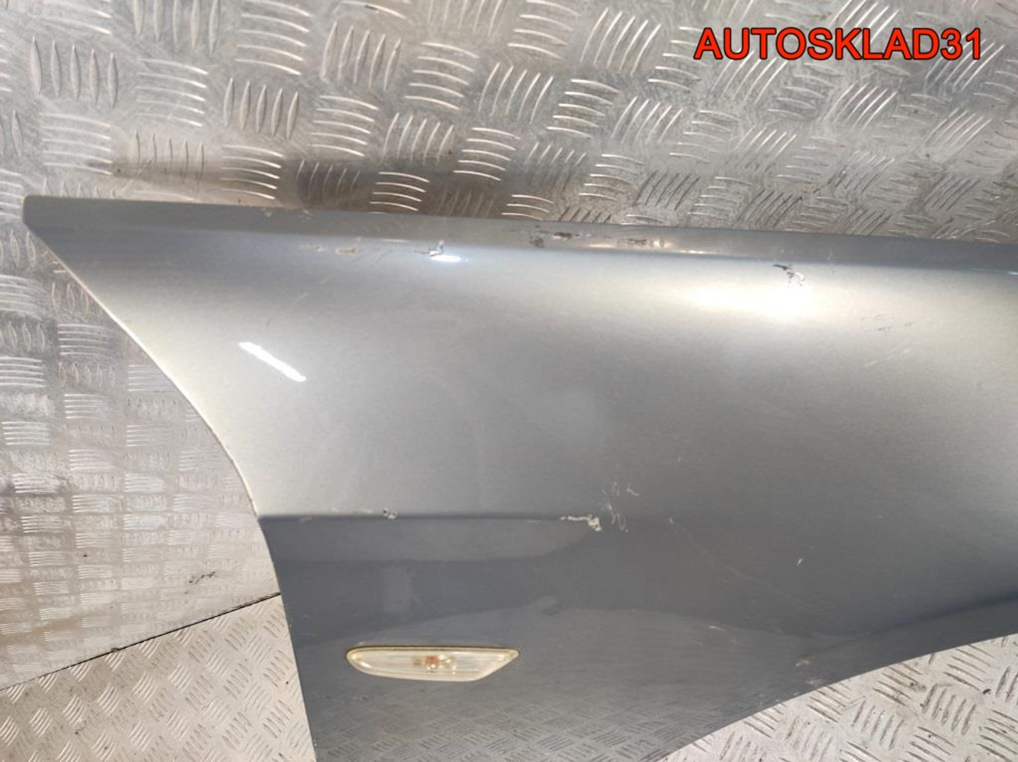 Крыло переднее правое BMW E90 41357135680, 8100 рублей, Дубовое