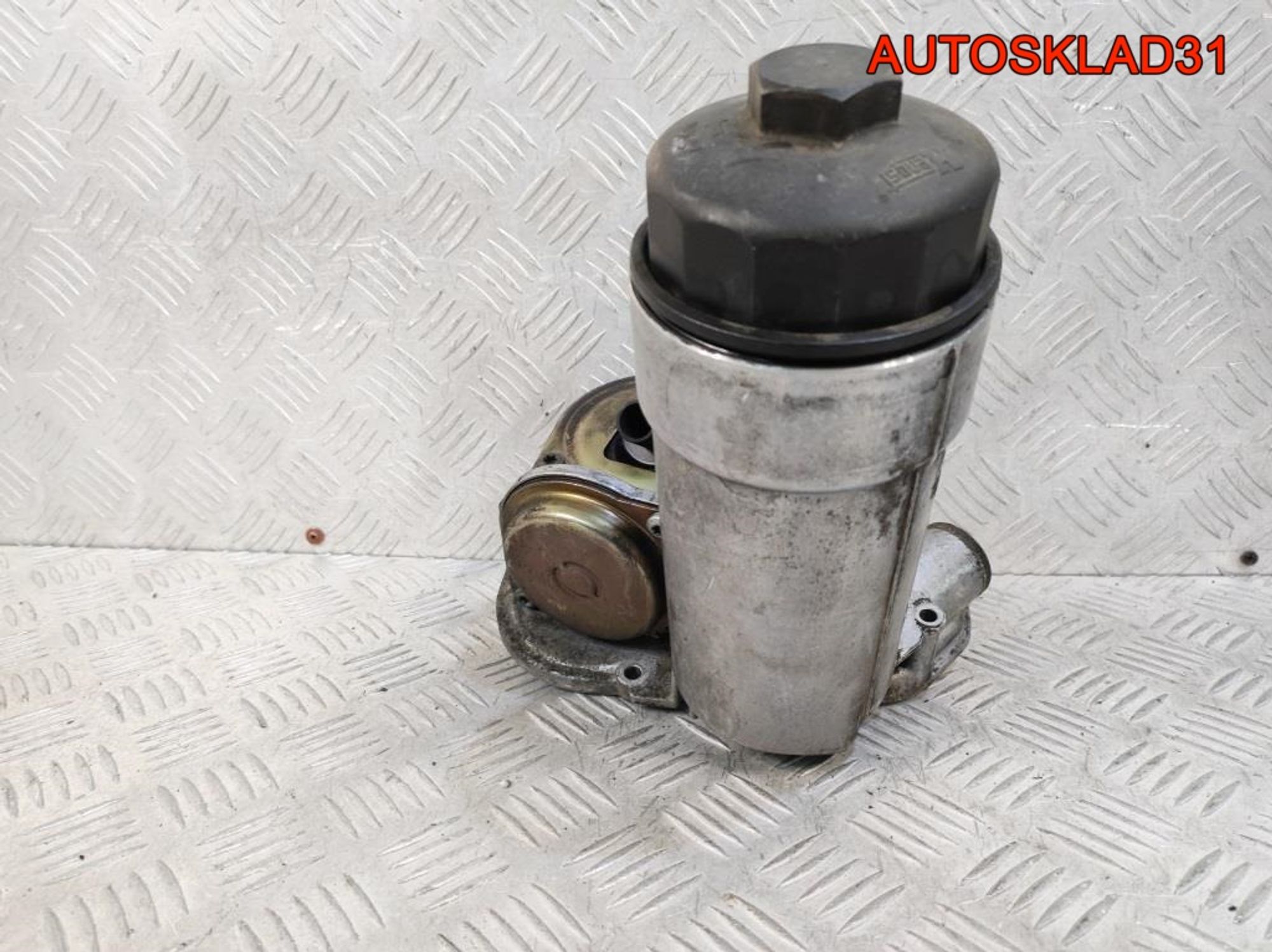 Корпус масляного фильтра Audi A6 C5 AKE 059115405G, 900 рублей, Дубовое