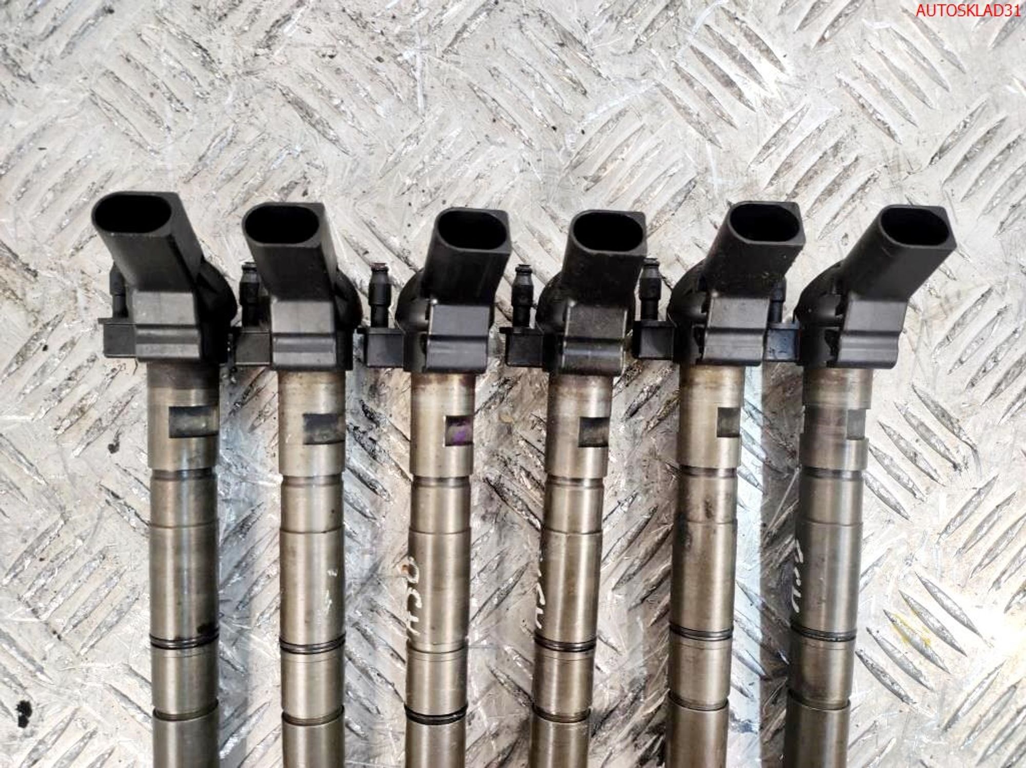 Форсунка топливная Audi A4 B7 3.0 ASB 059130277AH, 10000 рублей, Дубовое