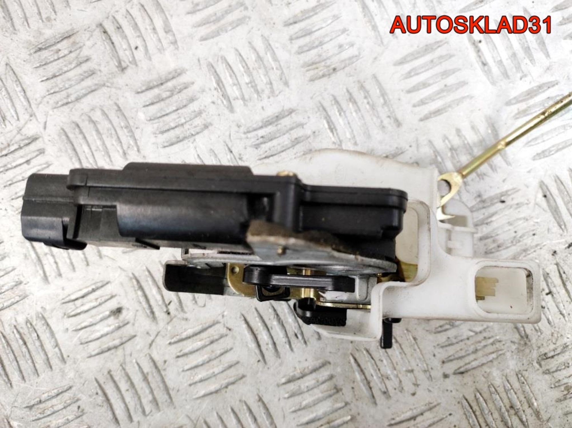 Замок двери задней правой Kia Picanto 8142007020EQ, 1200 рублей, Дубовое